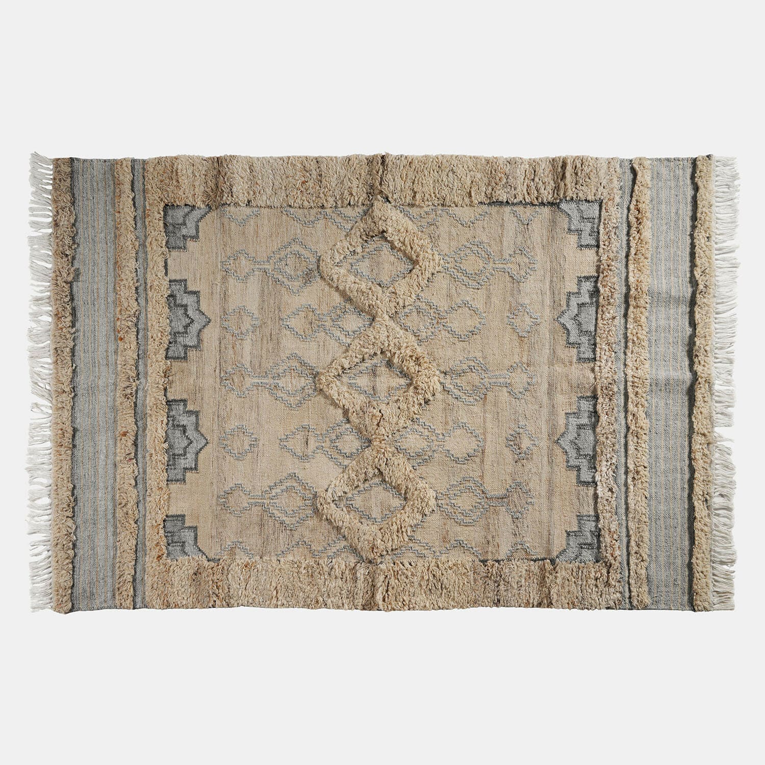 Beigefarbener Teppich mit geometrischem Muster und Fransen, weiches Material, Wohnaccessoire