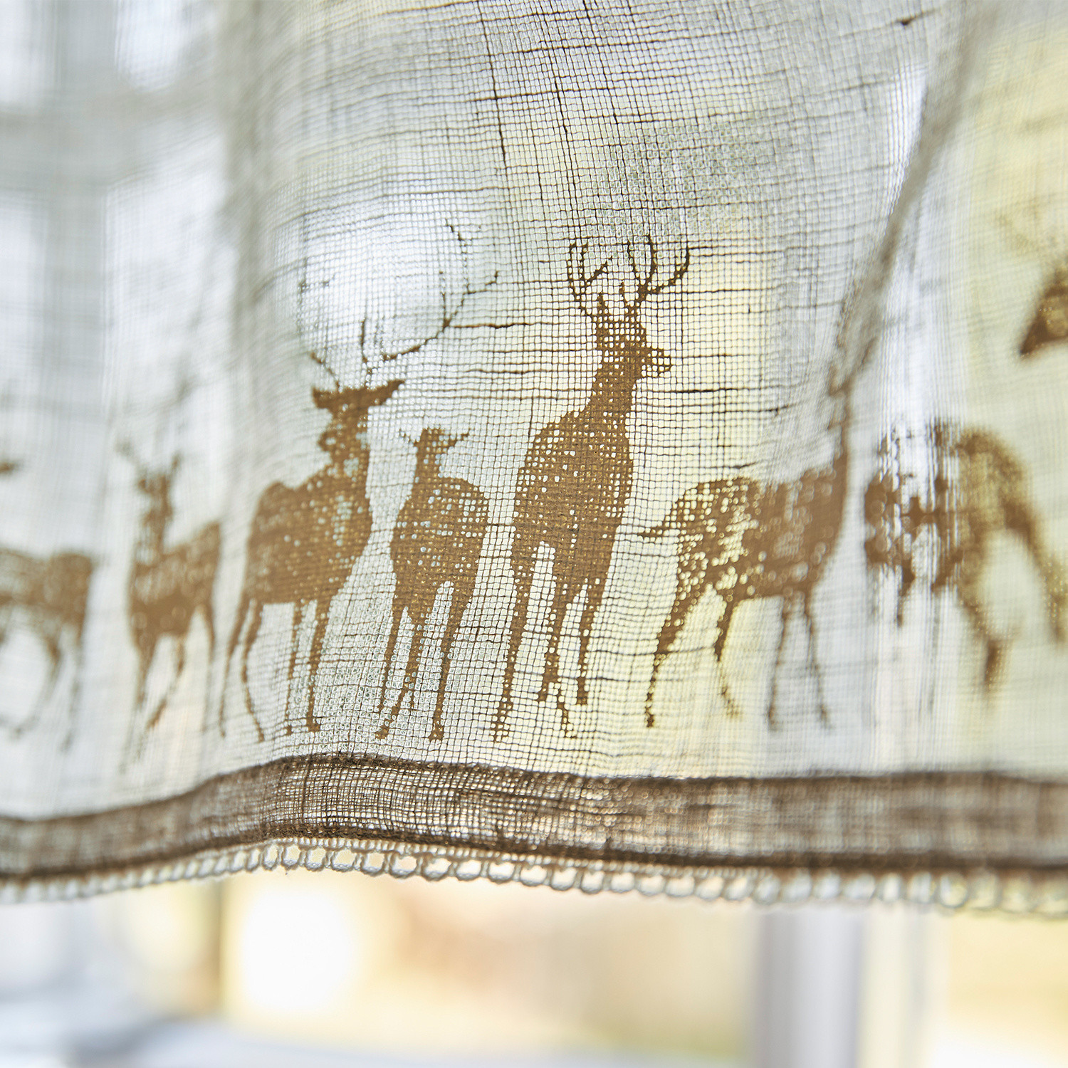 Transparenter Vorhang in Beige mit Hirschmotiv, dekorativer Fensterschmuck für Wohnzimmer