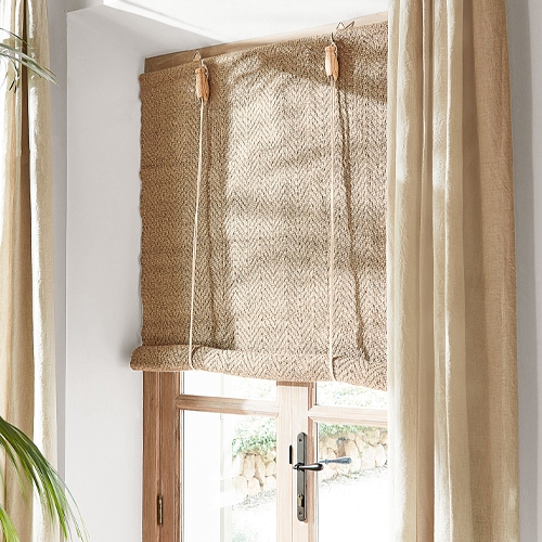 Natürlicher römischer Jutestoff-Rollo in Beige zur stilvollen Fensterdekoration