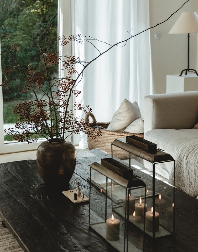 Moody coffee table