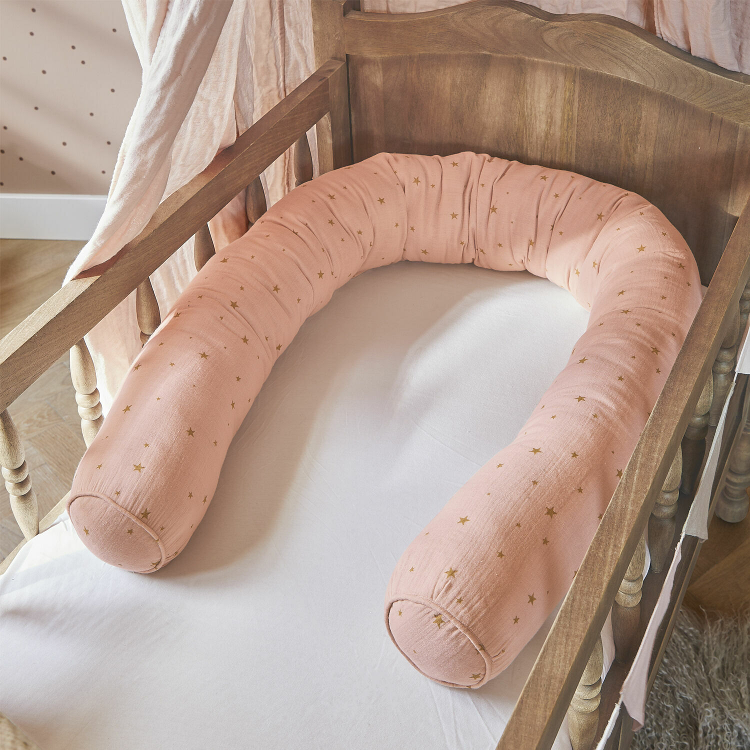 Rosa Baumwollkissen mit Sternenmuster, weich und bequem für Babybett, Kinderzimmerdeko