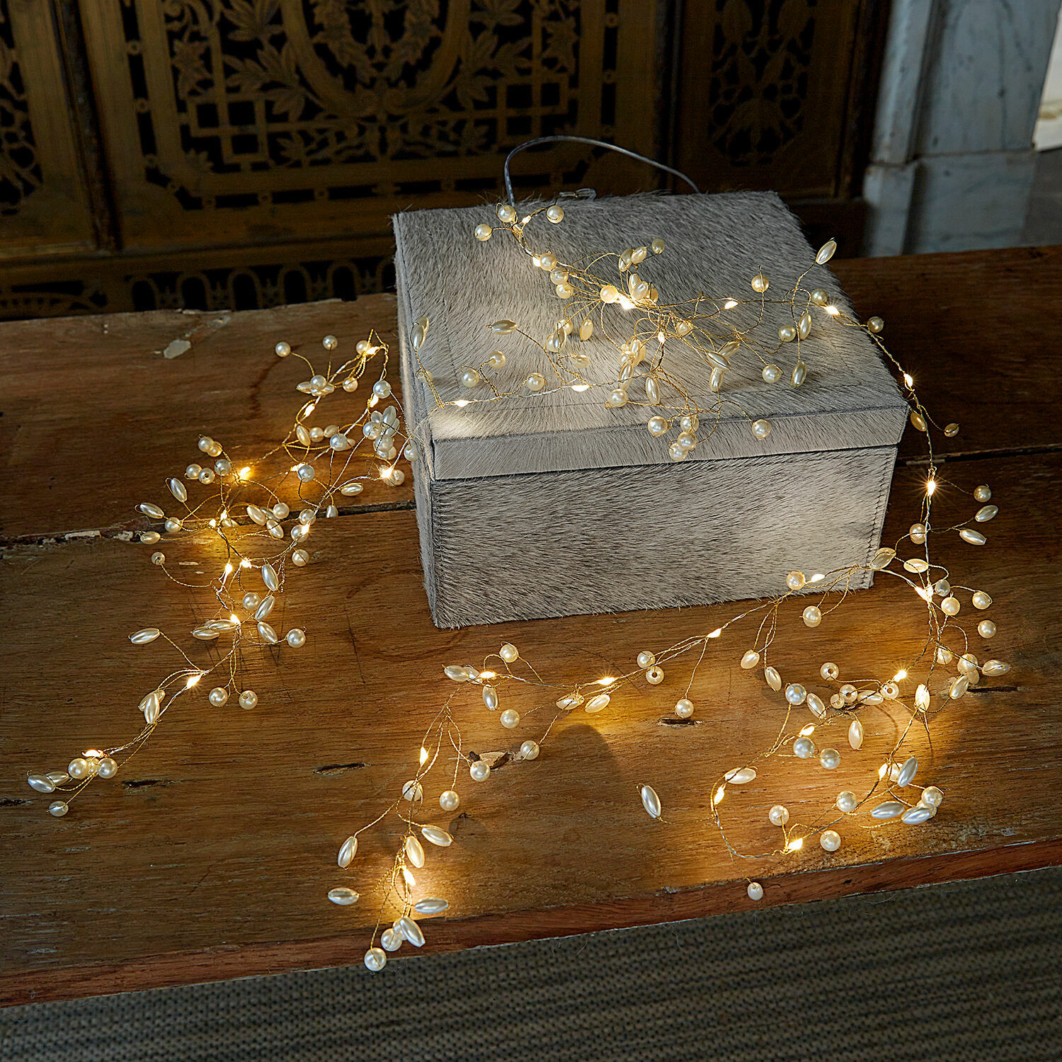 Lichterkette 2er Set Drivale, Je 20 warmweiße LEDs, Mit matten Perlen besetzt, Flexible Platzierung durch biegsame Drähte in gold/creme