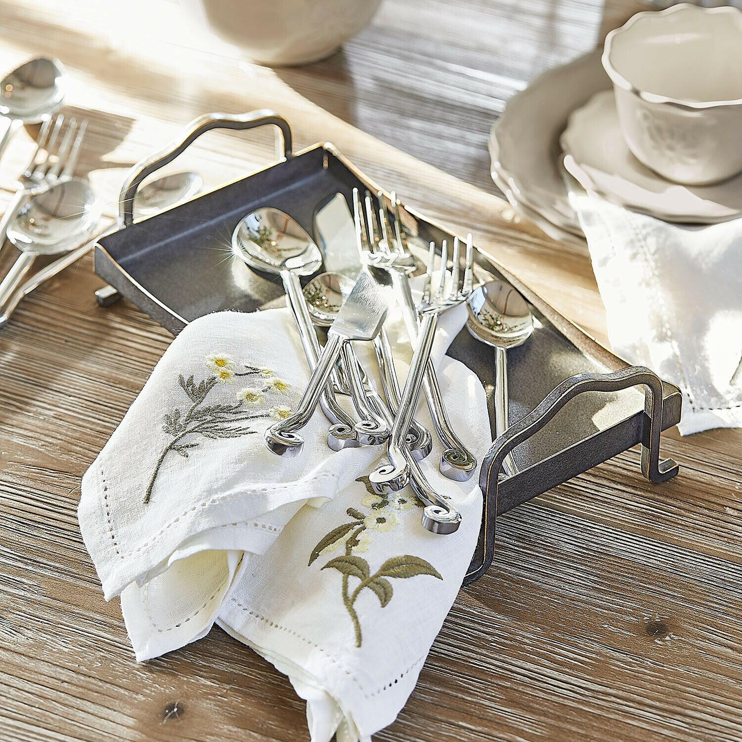 Couverts Hadley, Lot de couverts haut de gamme, Forme unique, Conception de grande qualité en argenté