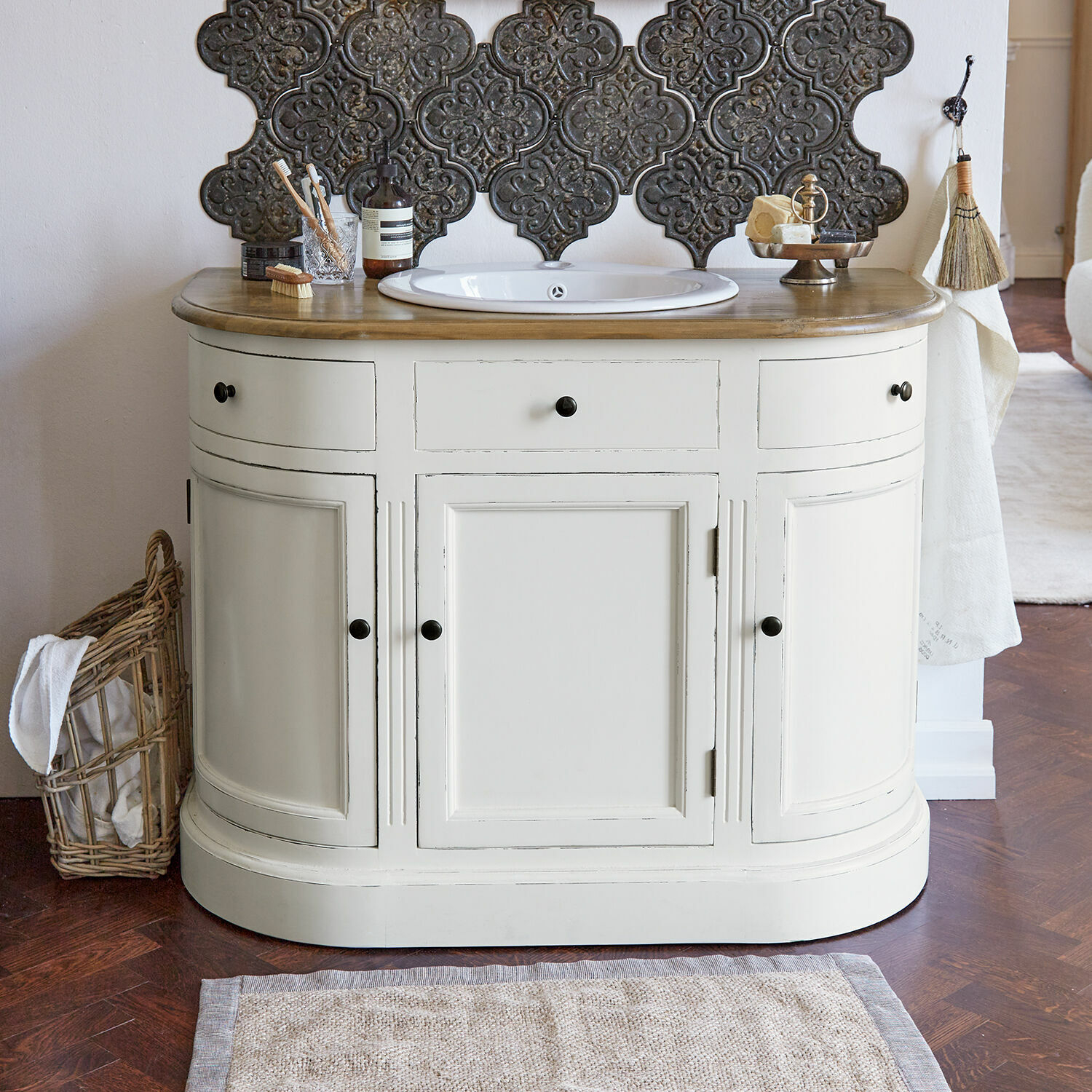Mueble de baño Louisiana | blanco envejecido/marrón | Alto/Ancho/P aprox. 85/110/55 cm Mueble de baño Louisiana | blanco envejecido/marrón | Alto/Ancho/P aprox. 85/110/55 cm