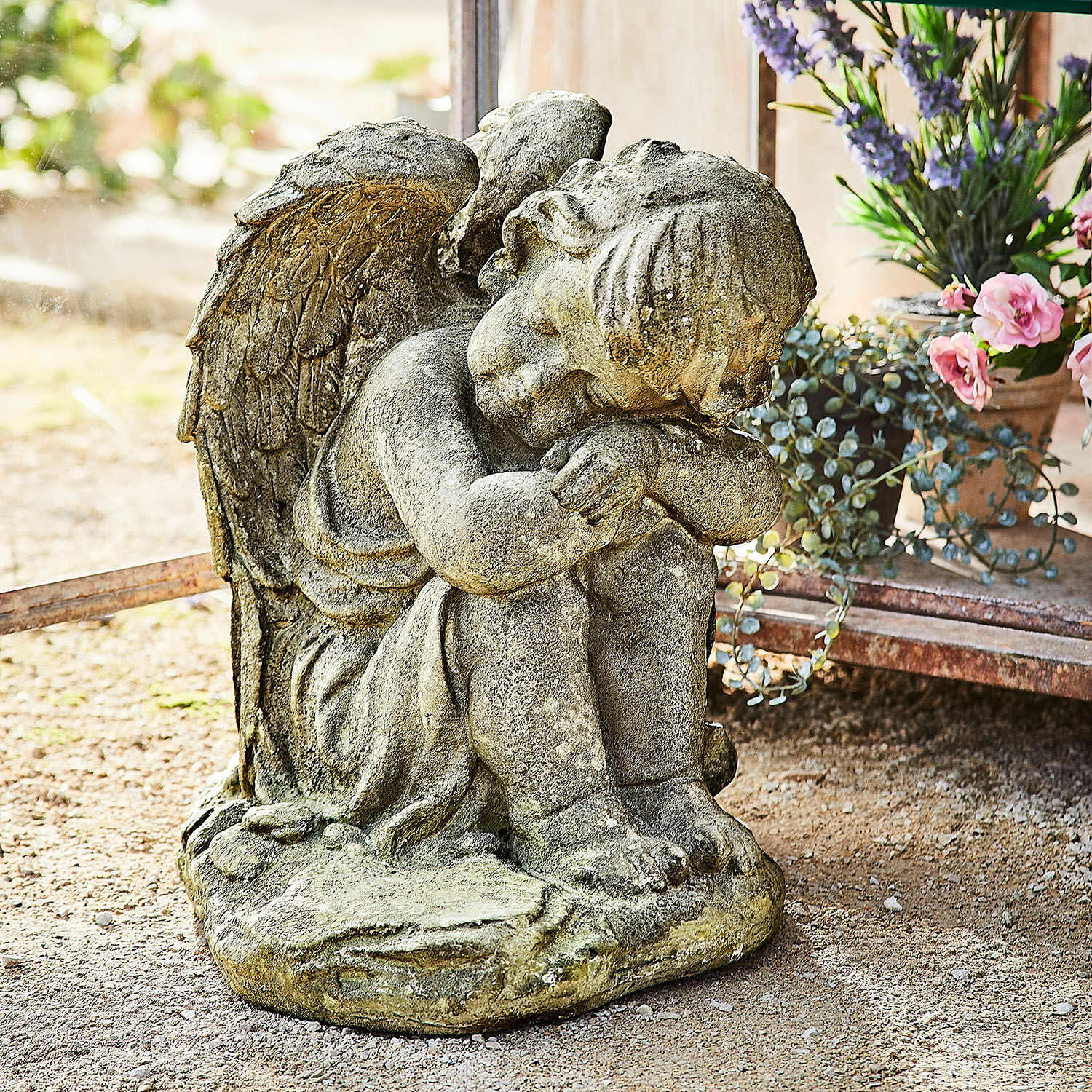 Ángel Bellivon | gris antiguo | Alto/Ancho/P aprox. 36/37/27 cm Ángel Bellivon | gris antiguo | Alto/Ancho/P aprox. 36/37/27 cm