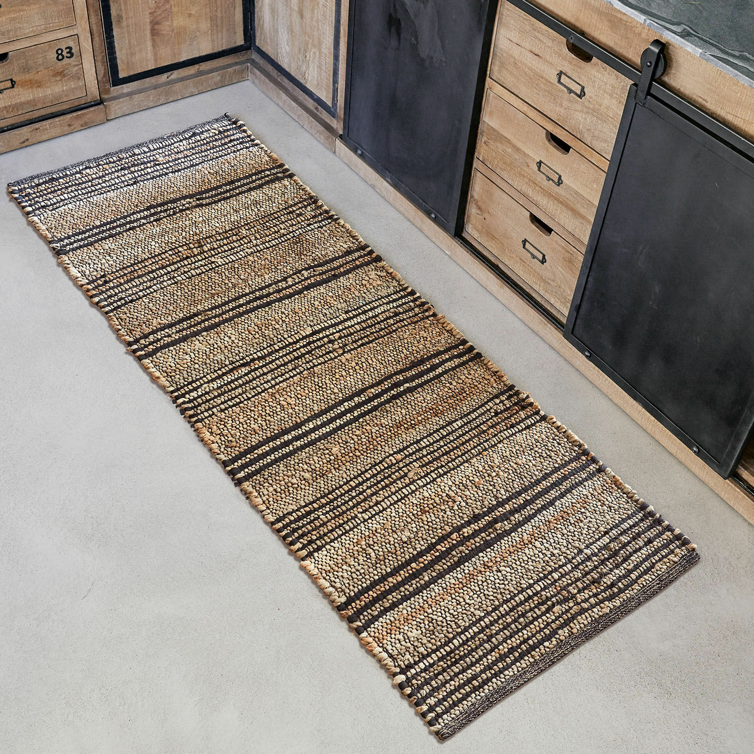 Loper Lantenot, Hoogwaardige jutemix, Tijdloos, gestreept design, Handgeweven in beige/zwart