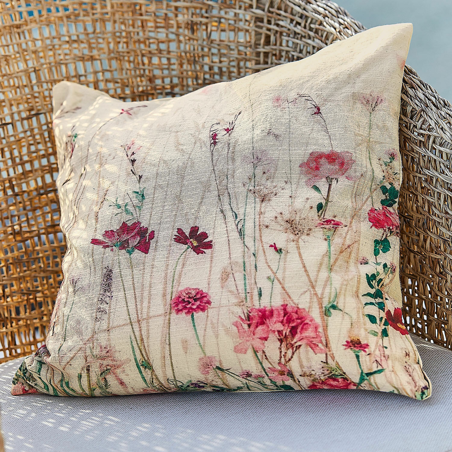 Housse de coussin Briovene, Imprimé prairie fleurie, Pur coton, Matière tissée souple en multicolore