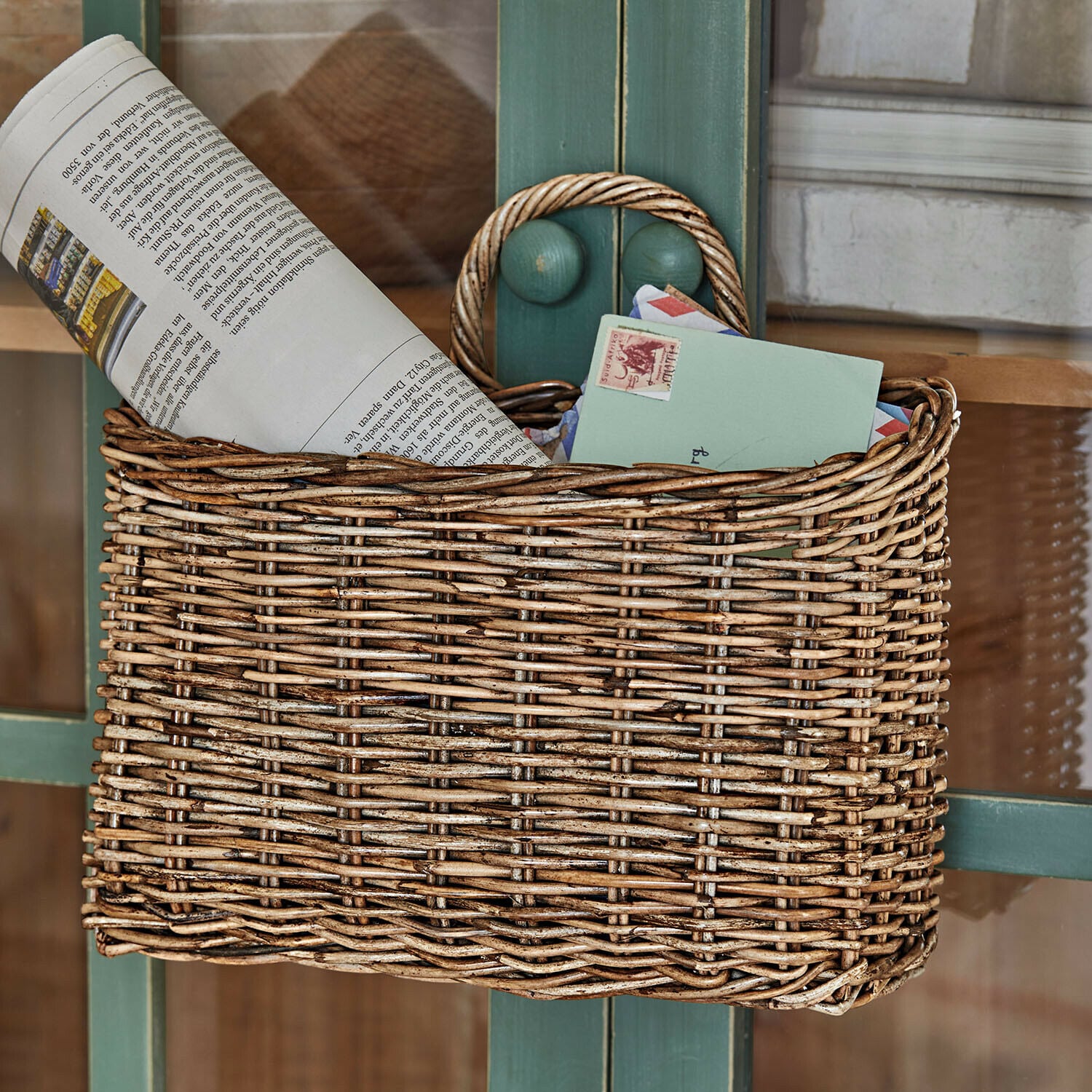 Závěsný košík Chantivelle, Vyrobeno z ratanu, Rukojeť na zavěšení, Kompaktní rozměry v hnědá