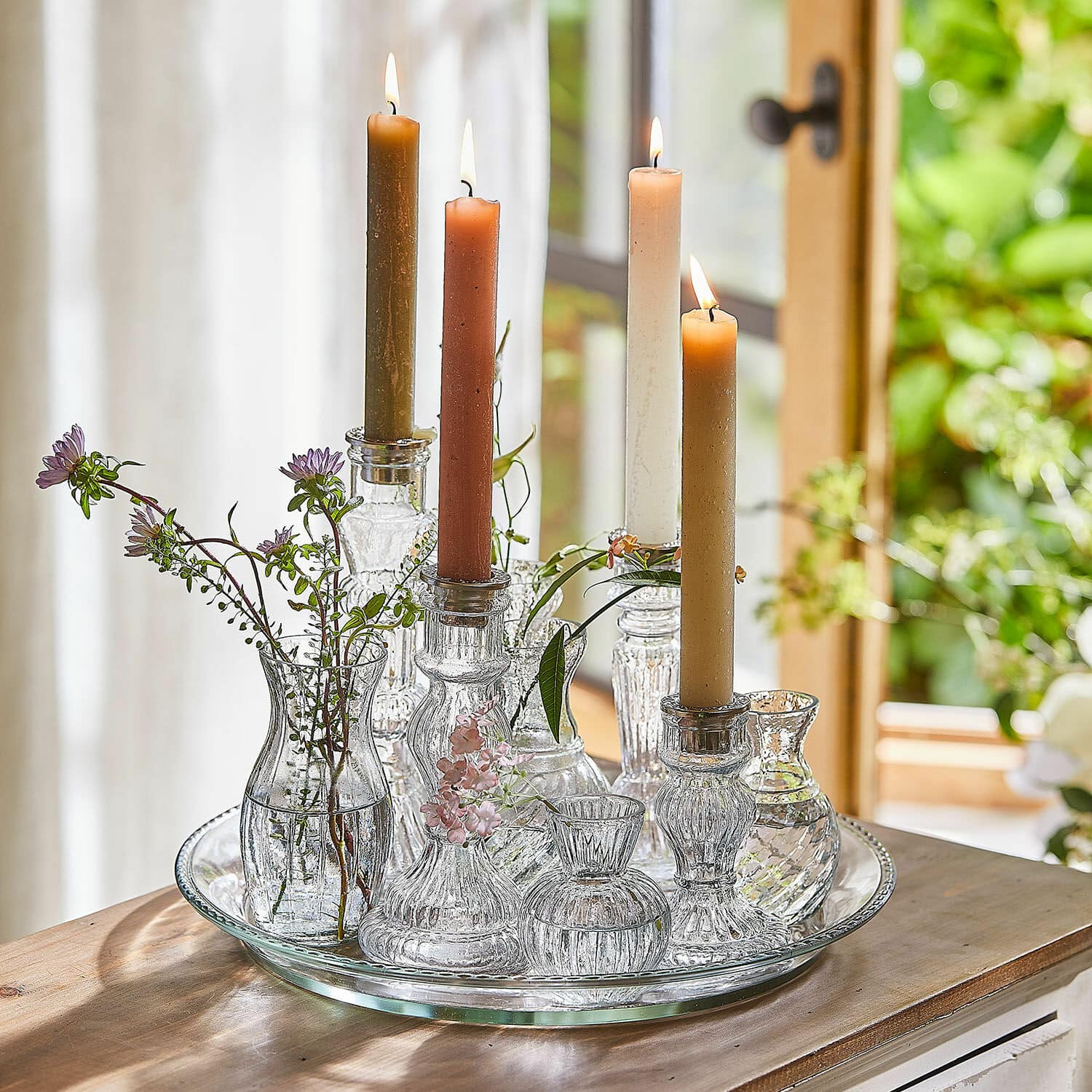 Thumbnail - Tablett mit Kerzenständer und Vase Hilevor