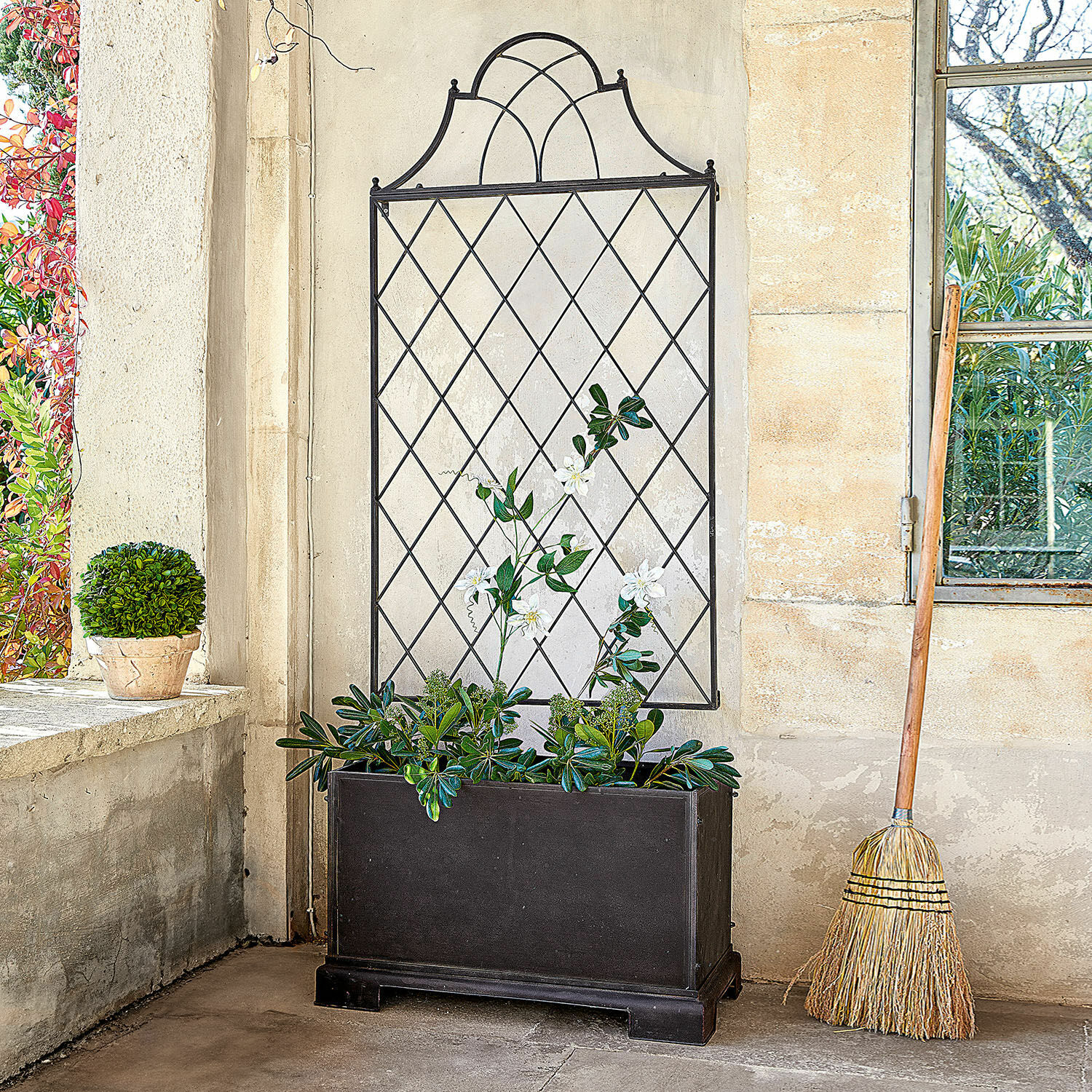 Jardinera con enrejado Moudon | negro envejecido | Jardinera con enrejado Moudon | negro envejecido |