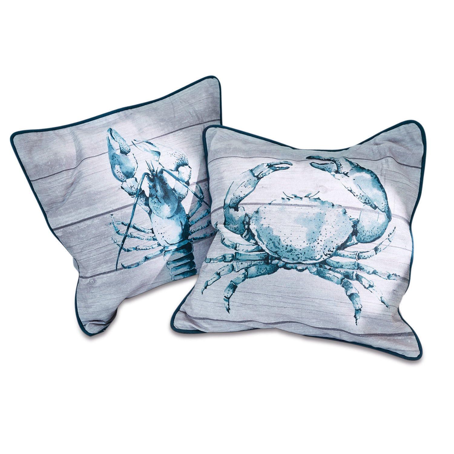 Set aus zwei Dekokissen mit blauen Krabben- und Hummermotiven auf grauem Hintergrund