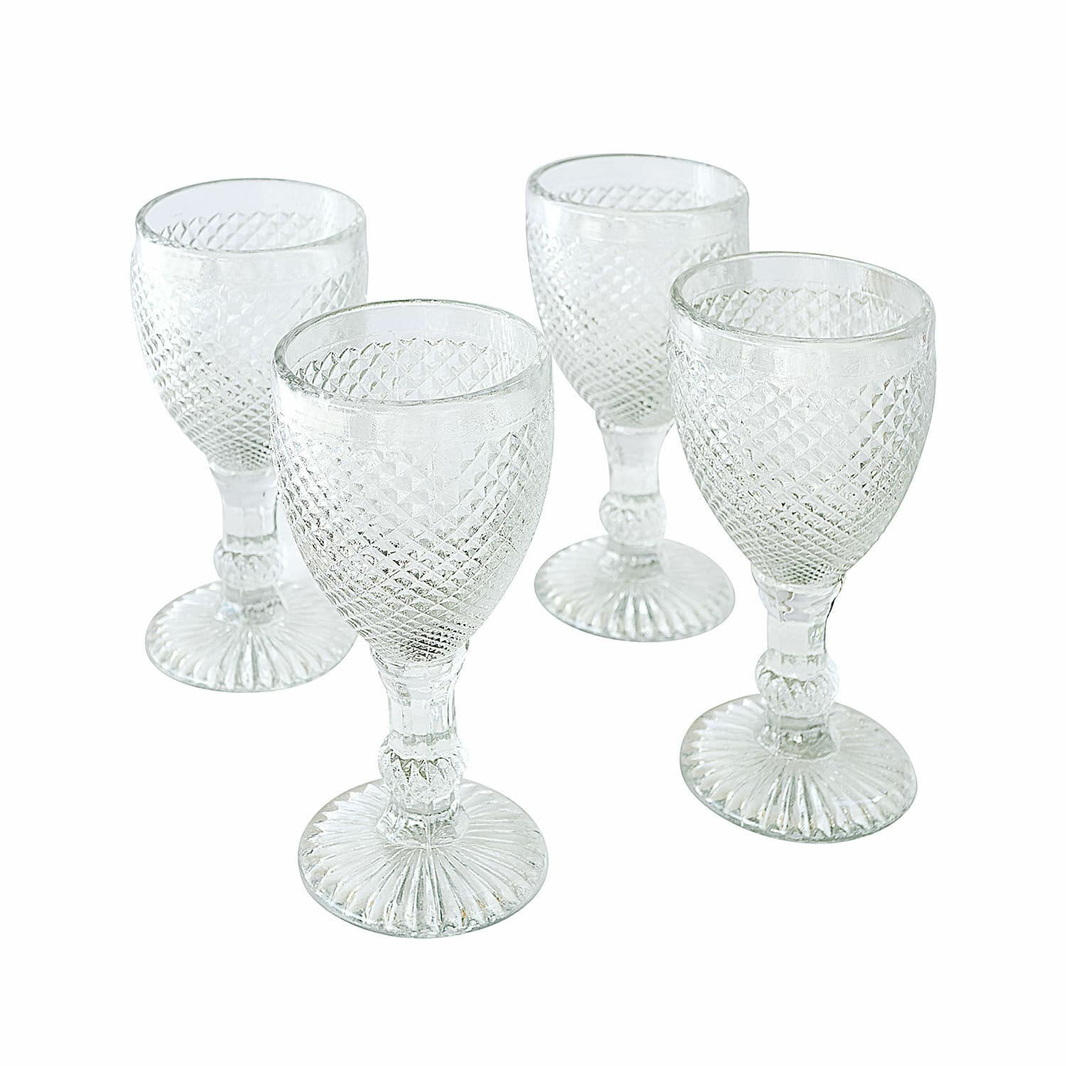 Set aus vier transparenten Gläsern aus Glas mit Reliefmuster für Getränke.