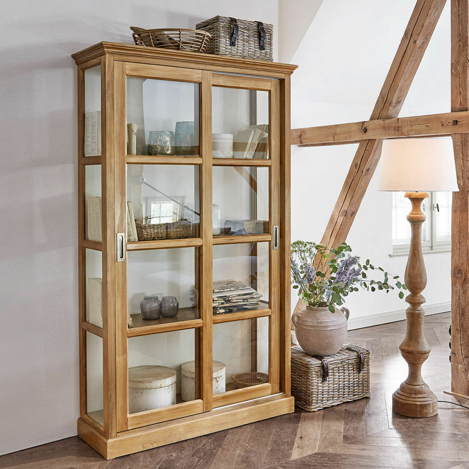 Vitrine Etienne Vitrine Etienne
