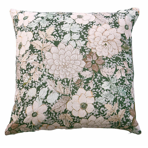 Dekoratives Baumwollkissen mit grün-beigem Blumenmuster, ideal für Wohnzimmer und Schlafzimmer