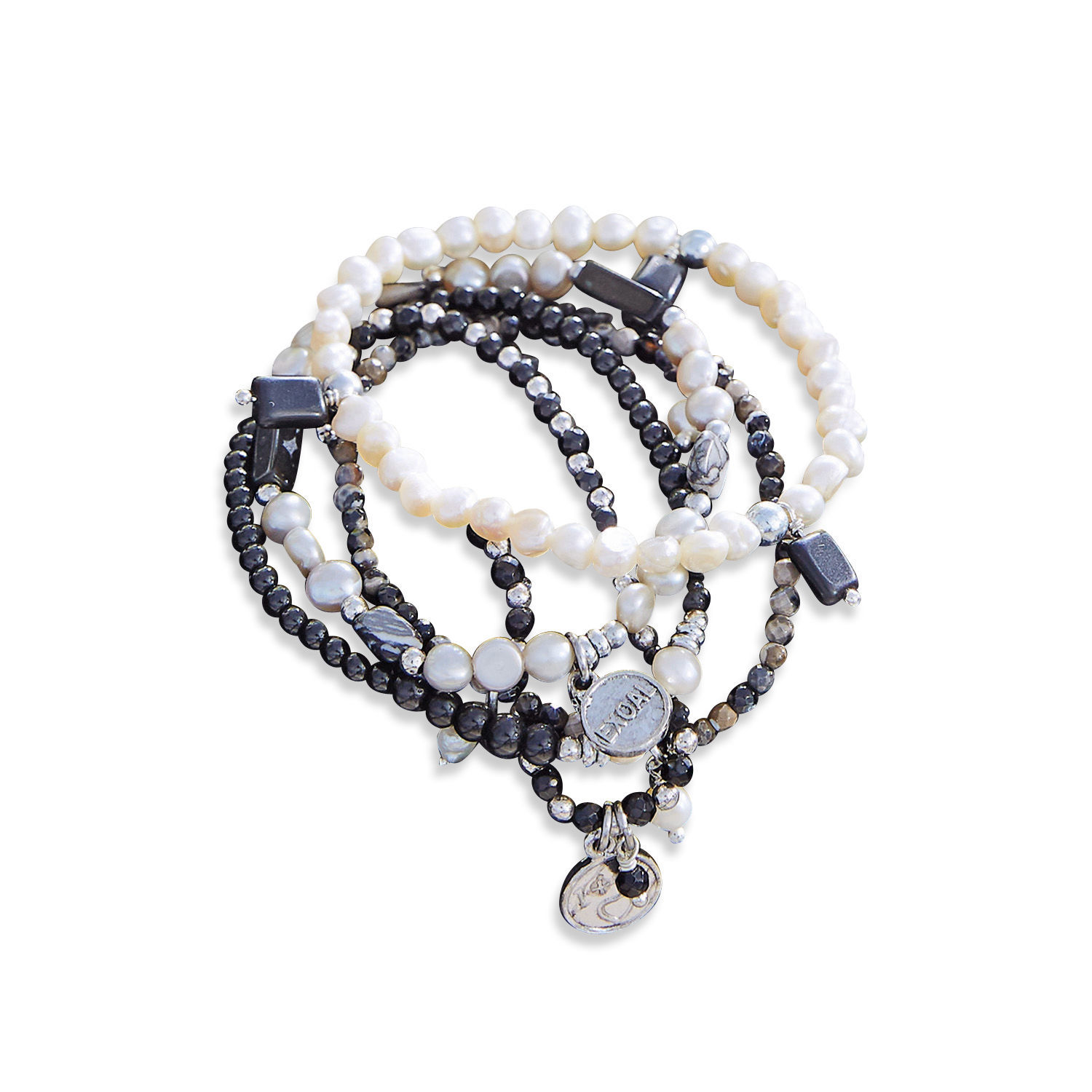 Set aus Perlen- und schwarzen Steinarmbändern mit Metallanhängern, modischer Damenschmuck