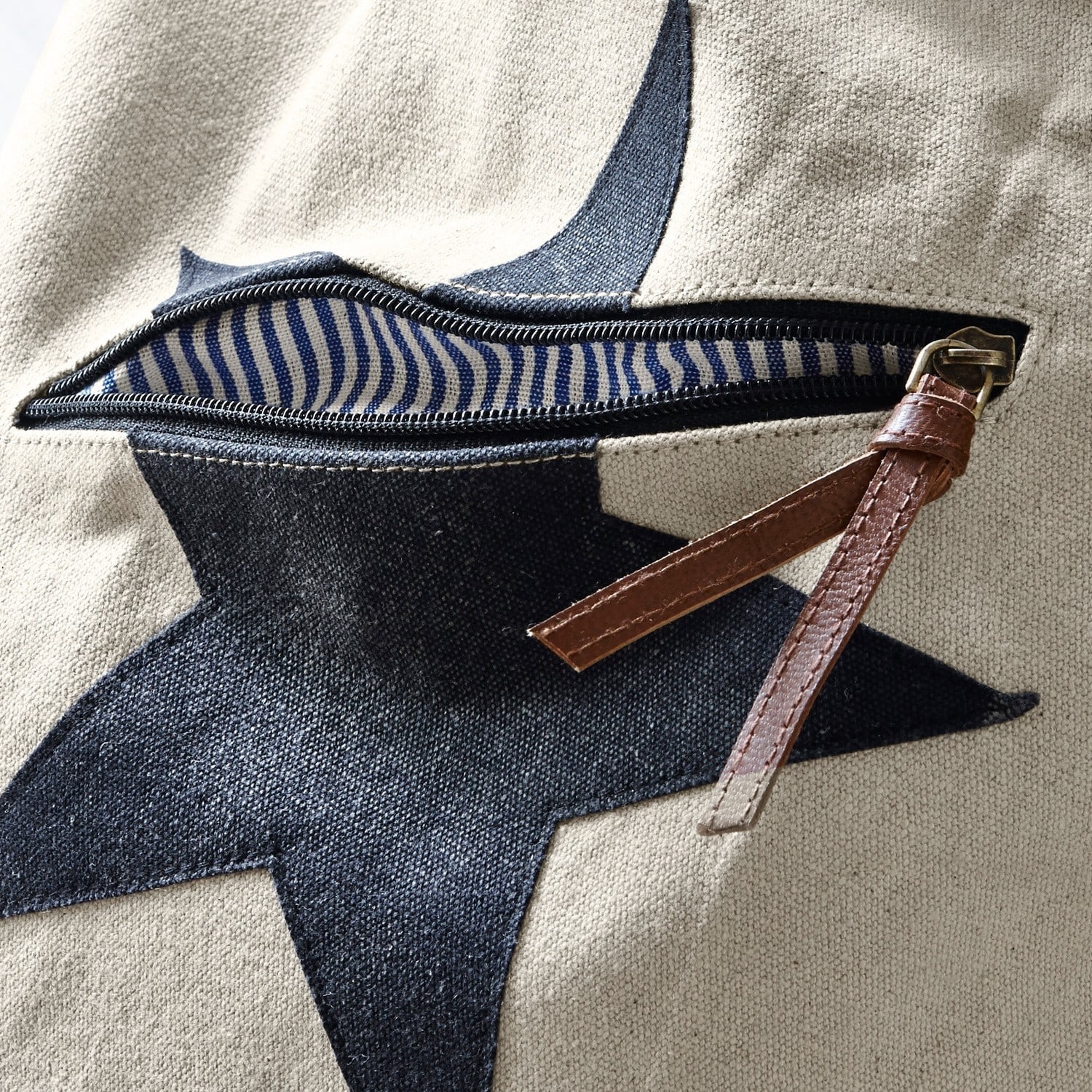 Tasche Rue