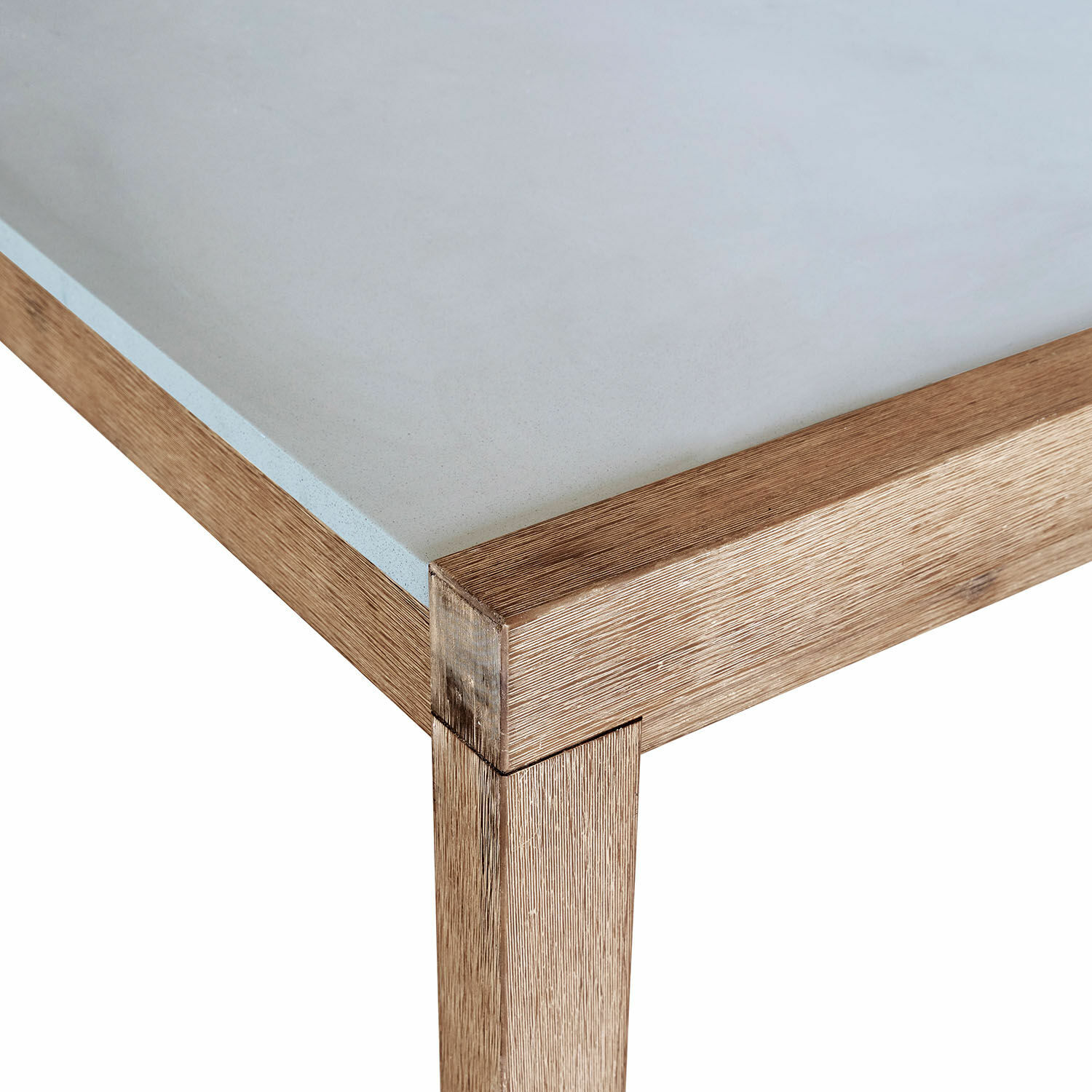 Tischecke mit hellem Tischblatt und Eichenholzrahmen, modernes Möbeldesign