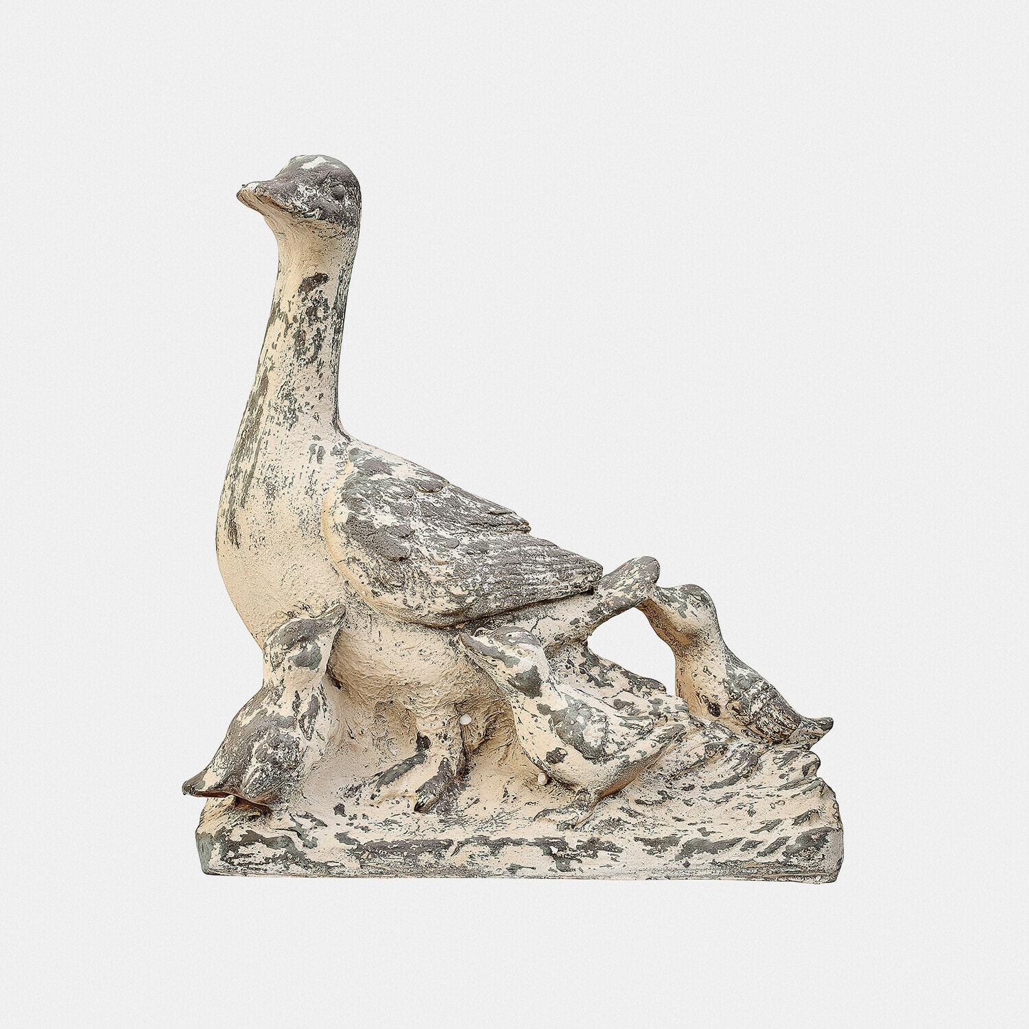 Entenfigur mit Küken aus patiniertem beigem Stein für Gartendekoration
