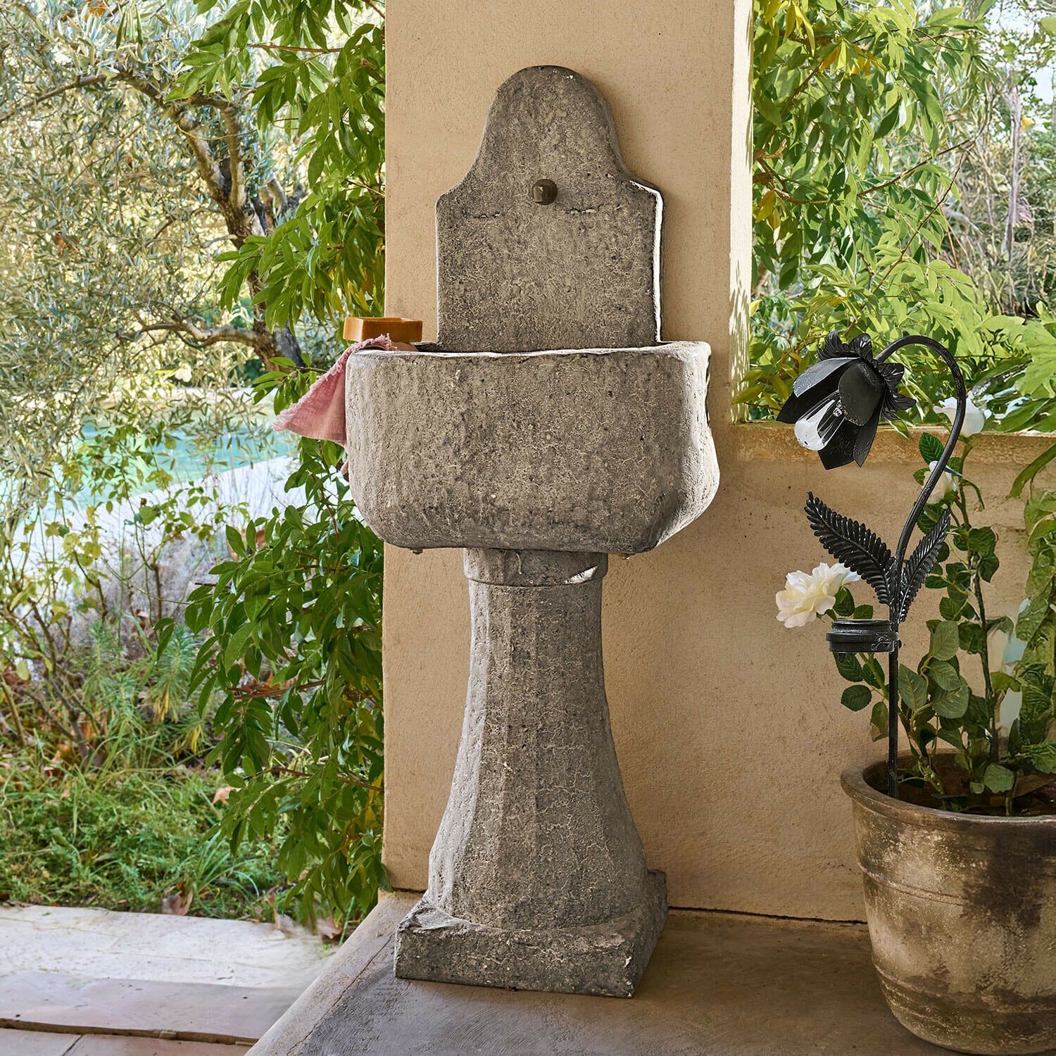 Brunnen Lurevino