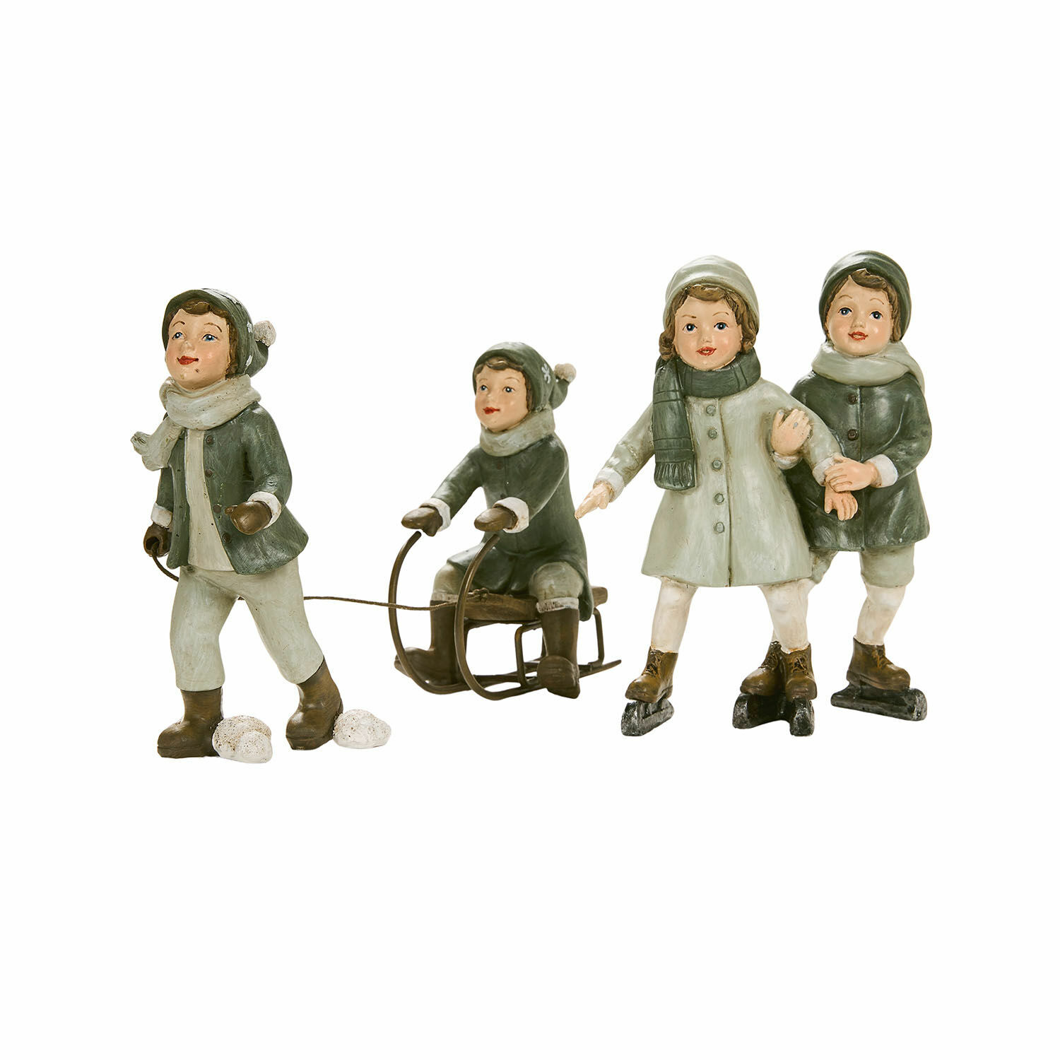Set aus Kinderfiguren in grüner Winterkleidung beim Schlittenfahren und Schlittschuhlaufen