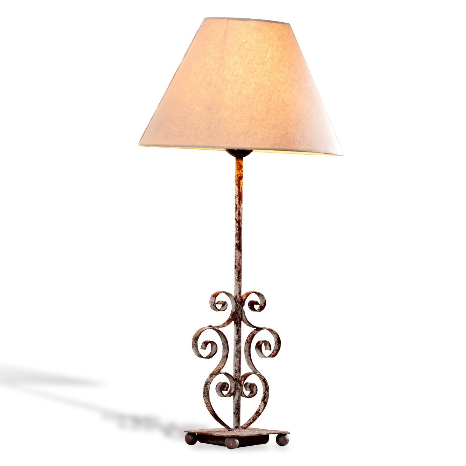 Tischlampe Clamart Tischlampe mit rostiger Metallbasis und beigem Lampenschirm für Wohnzimmer