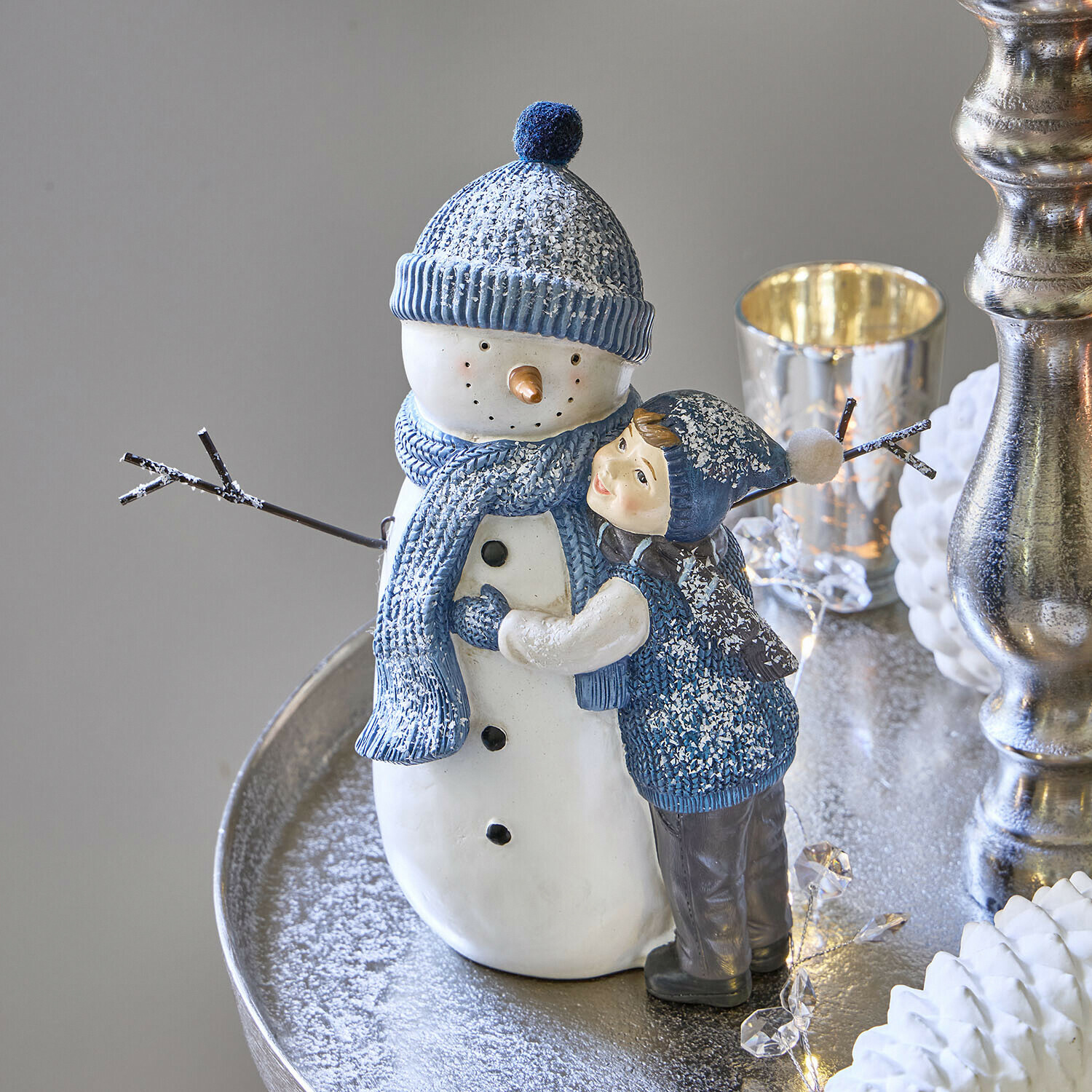 Deko-Schneemann mit Kind Tedvik Deko-Schneemann mit Kind Tedvik