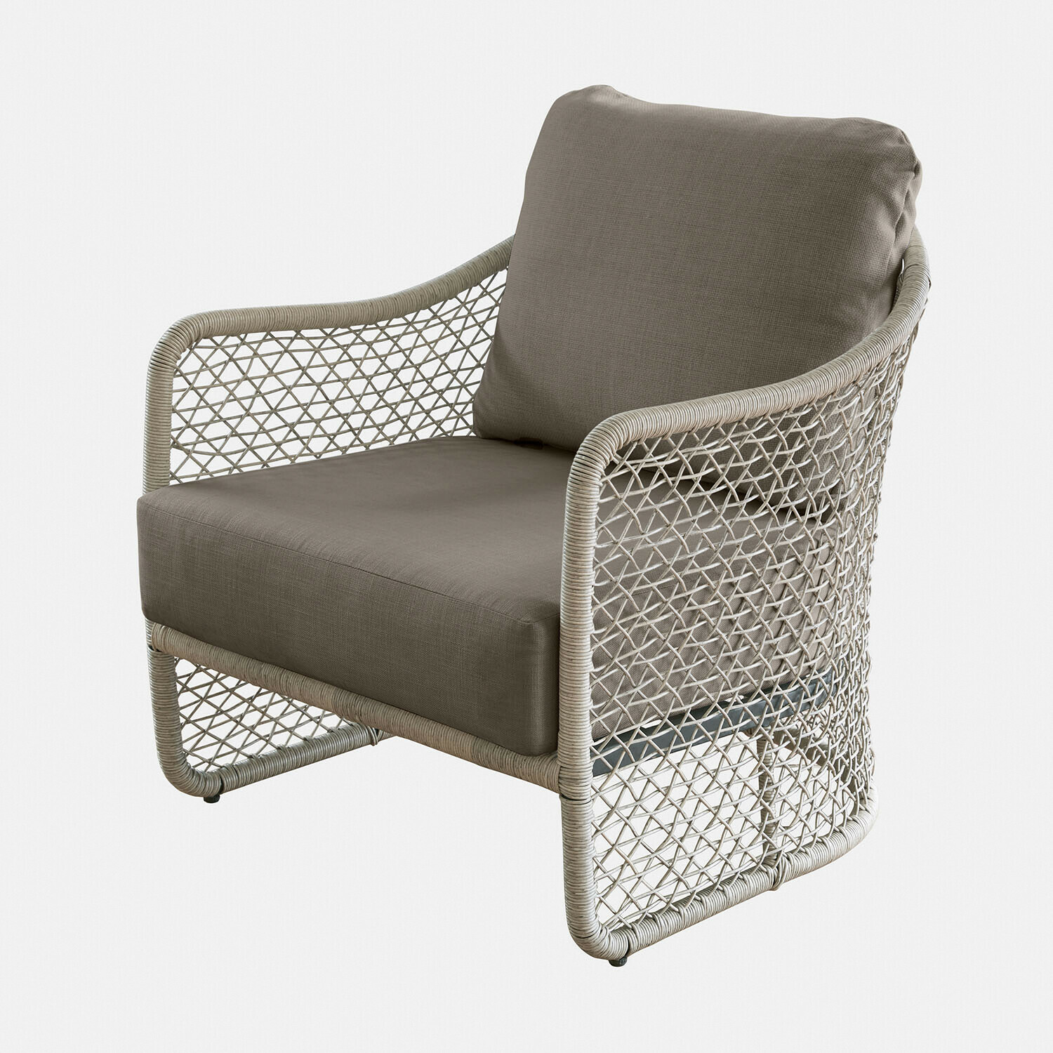 braun/grau Sessel Langforda mit braun-grauem Stoff und geflochtenem Rahmen, bequemer Wohnzimmerstuhl