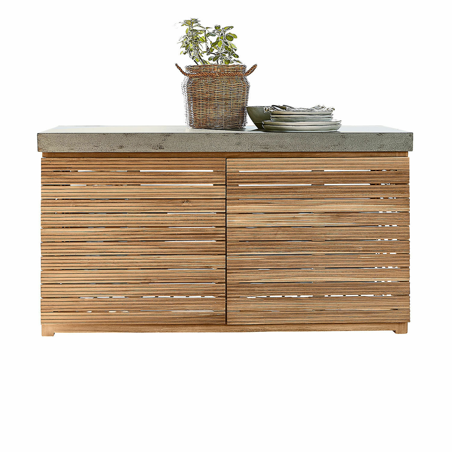 Outdoor-Küchenschrank FSC®-100% Venzone Kommode aus Holz mit Betonplatte, dekorativem Korb und gestapeltem Geschirr oben