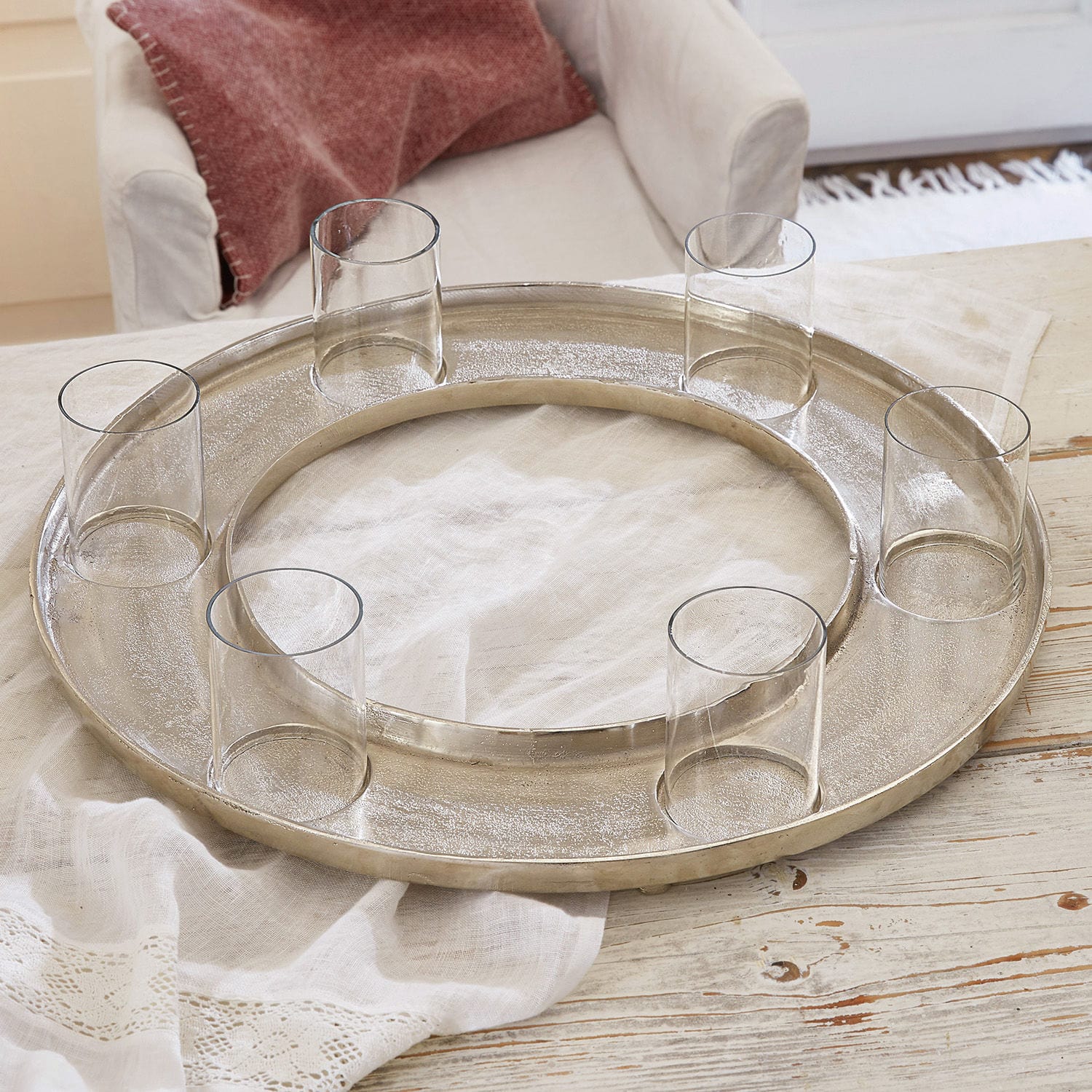 Runder Metall-Kerzenhalter mit sechs transparenten Glaseinsätzen für Tischdekoration