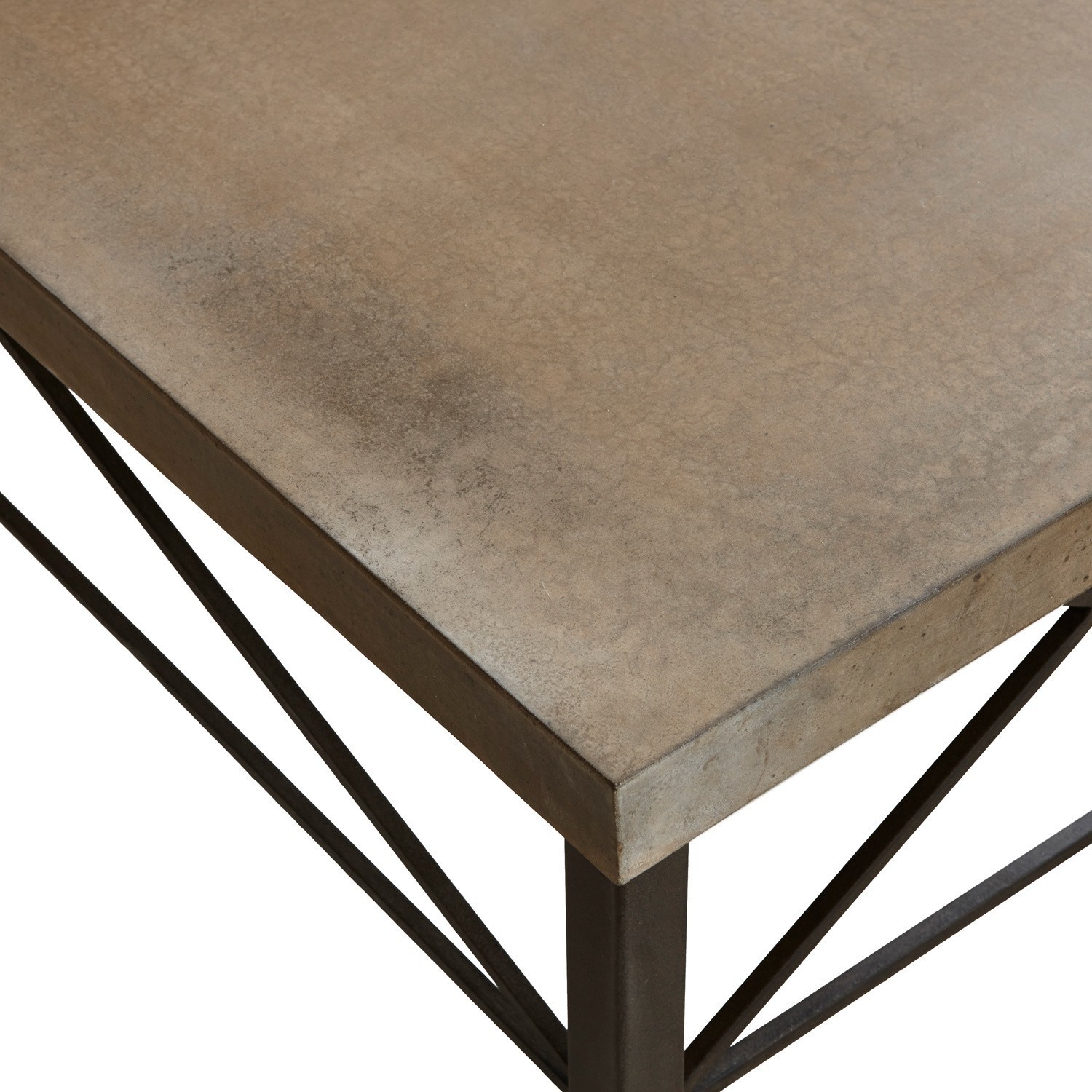 Tisch mit grauer Betonplatte und schwarzem Metallgestell, moderner Wohnzimmertisch