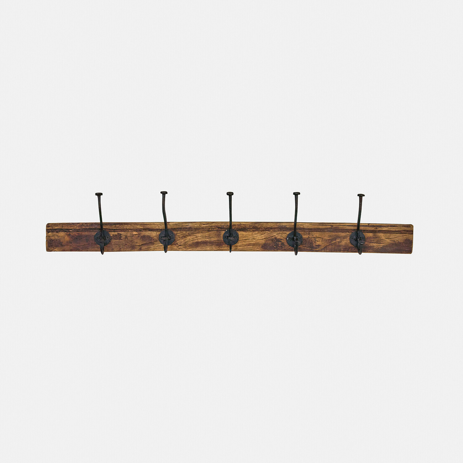 Hakenleiste Sémone Wandgarderobe aus Holz mit fünf schwarzen Metallhaken im Vintage-Stil für Flur oder Diele