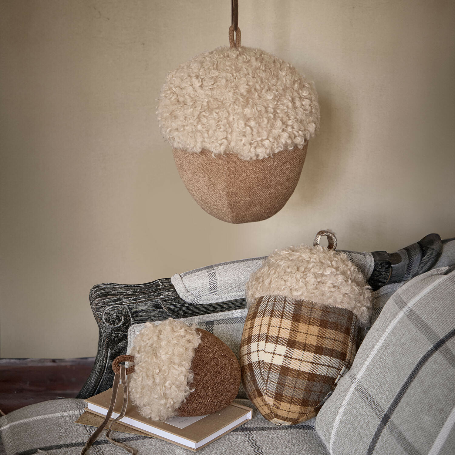 LOBERON Decoratieve eikel set van 3 Hazelb bruin