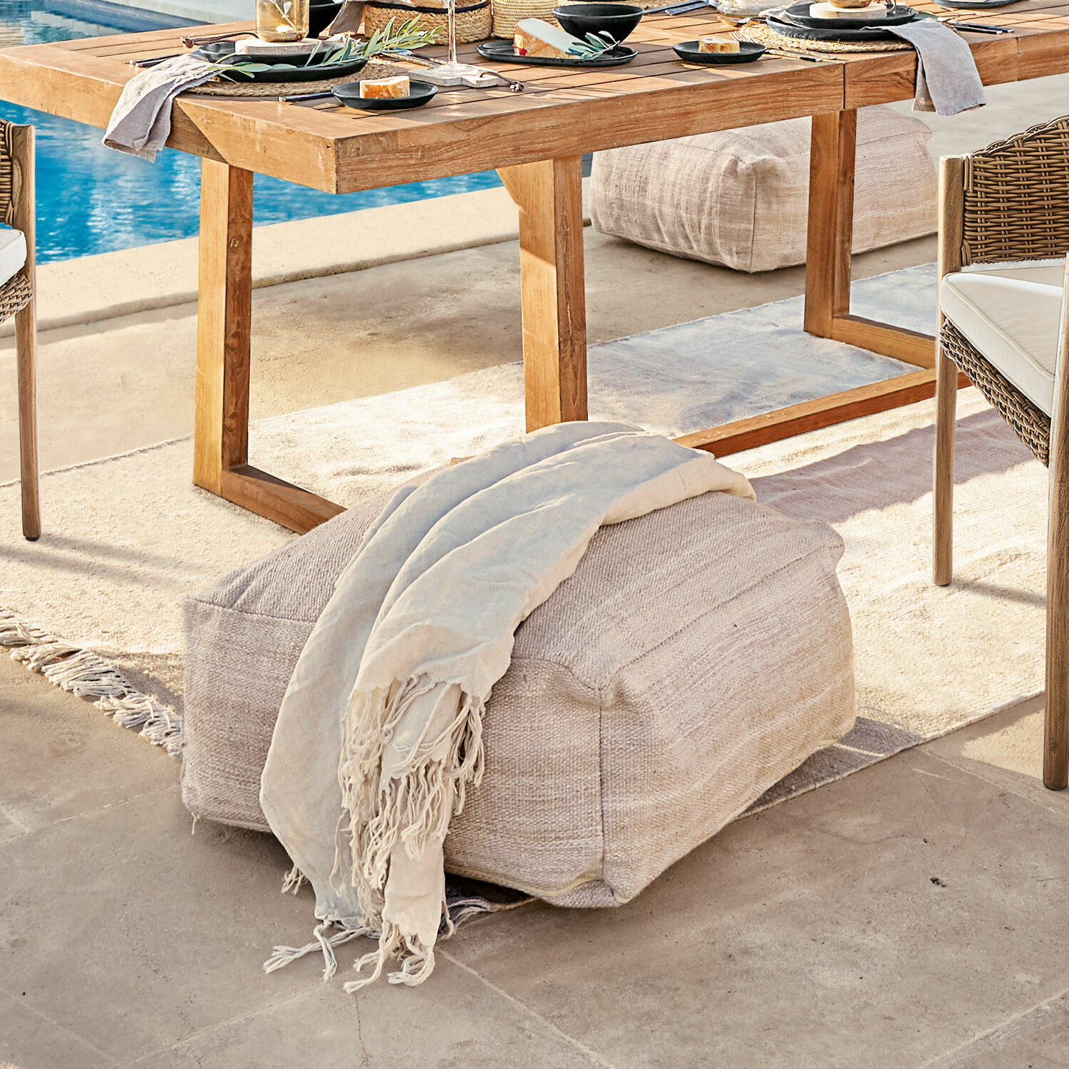 In- & Outdoorpouf Pralong