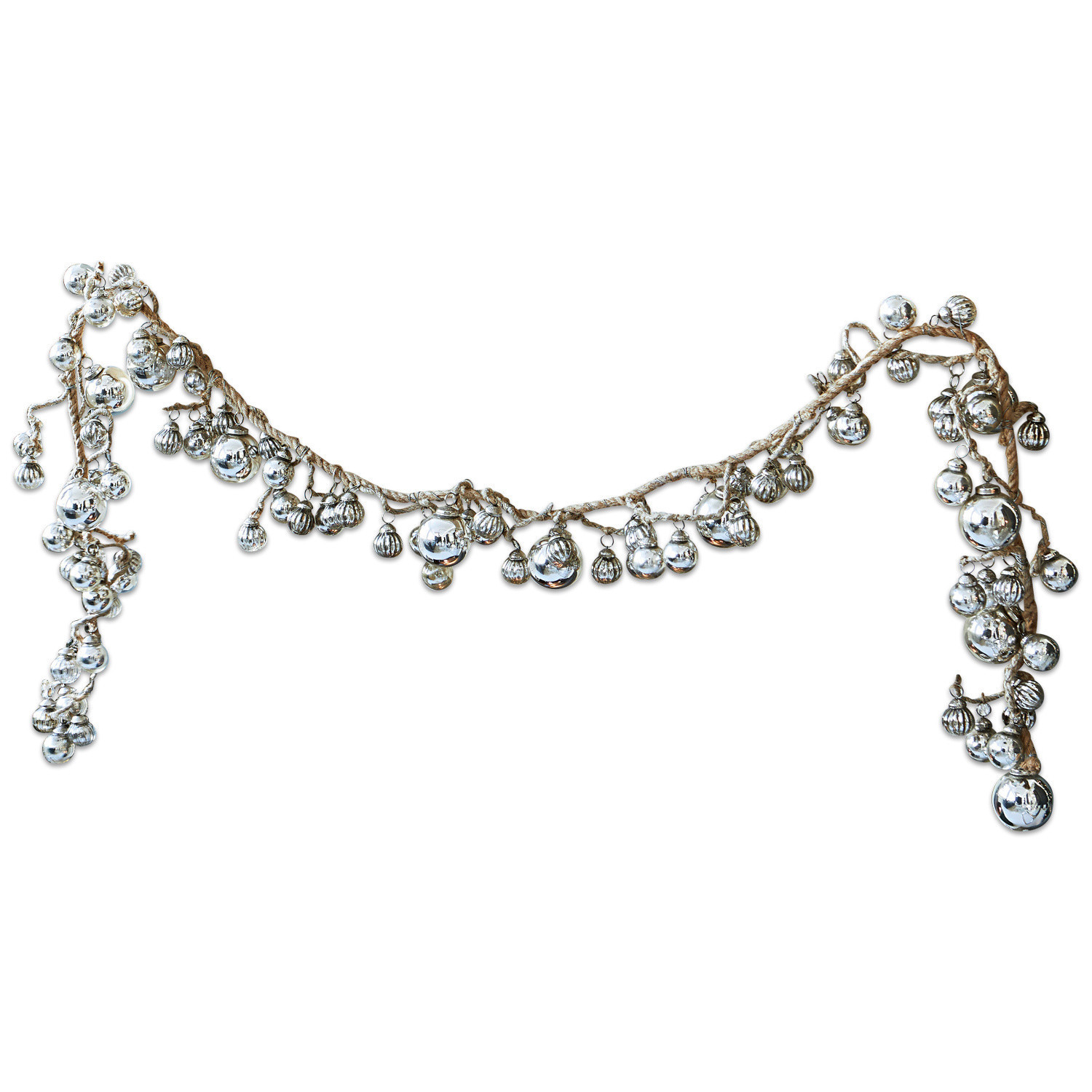 Girlande Pearls Dekorative Girlande aus Naturseil mit silbernen Metallglöckchen für Innen- und Weihnachtsdeko