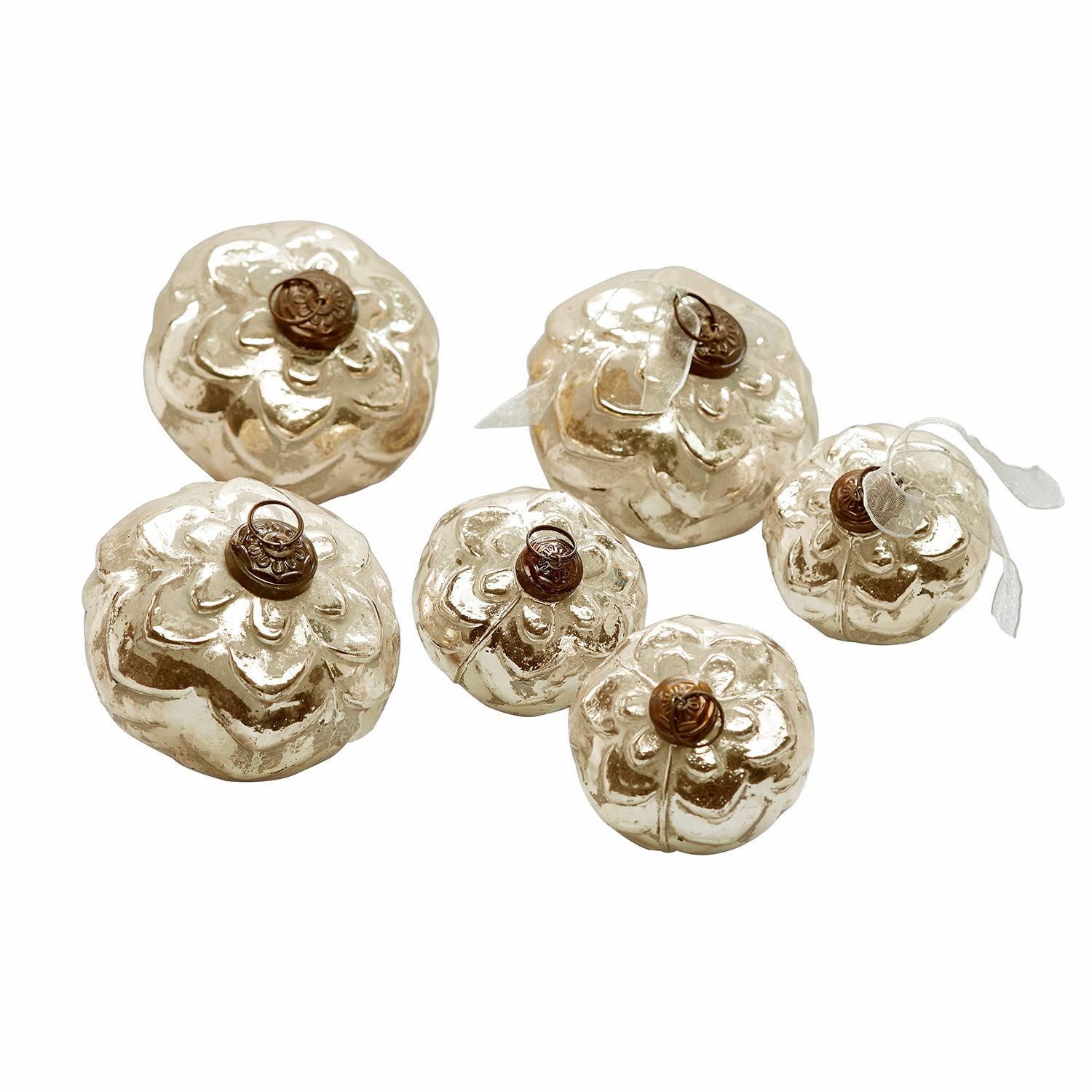 Weihnachtskugel 6er Set Xilianne Sechsteiliges Set goldener Glasornamente mit braunen Aufhängern, festliche Weihnachtsdekoration