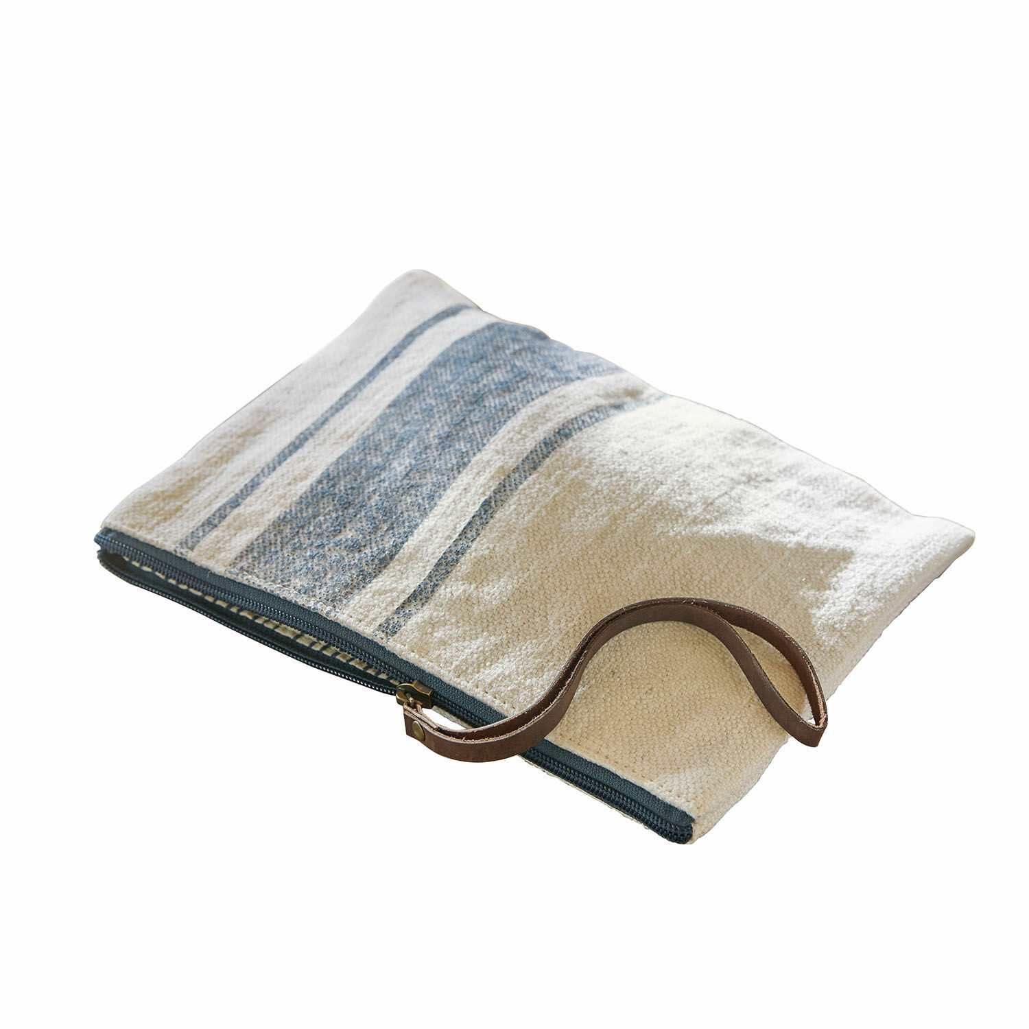 Kosmetiktasche aus Baumwolle in Creme mit blauen Streifen und braunem Trageband