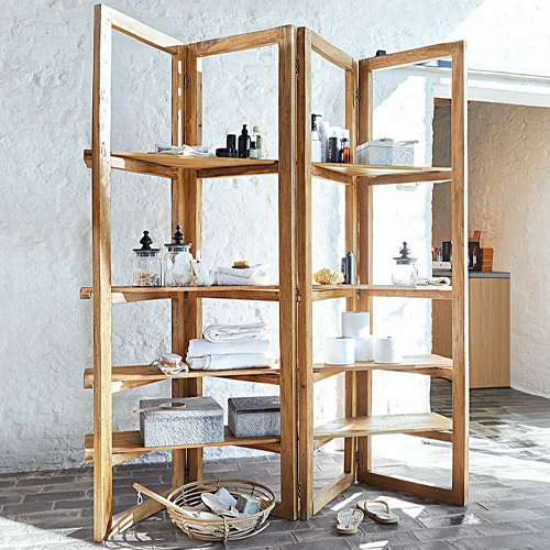 Dreiteiliger Regalraumteiler aus naturfarbenem Akazienholz, ideal zur Aufbewahrung im Bad oder Wohnzimmer.