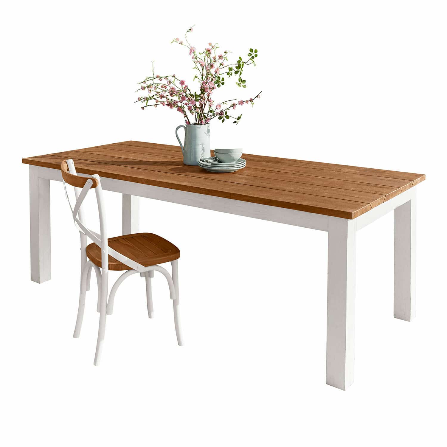 Tisch Kirkdale Holztisch und Stuhl in Weiß und Braun mit Blumendekoration auf dem Tisch