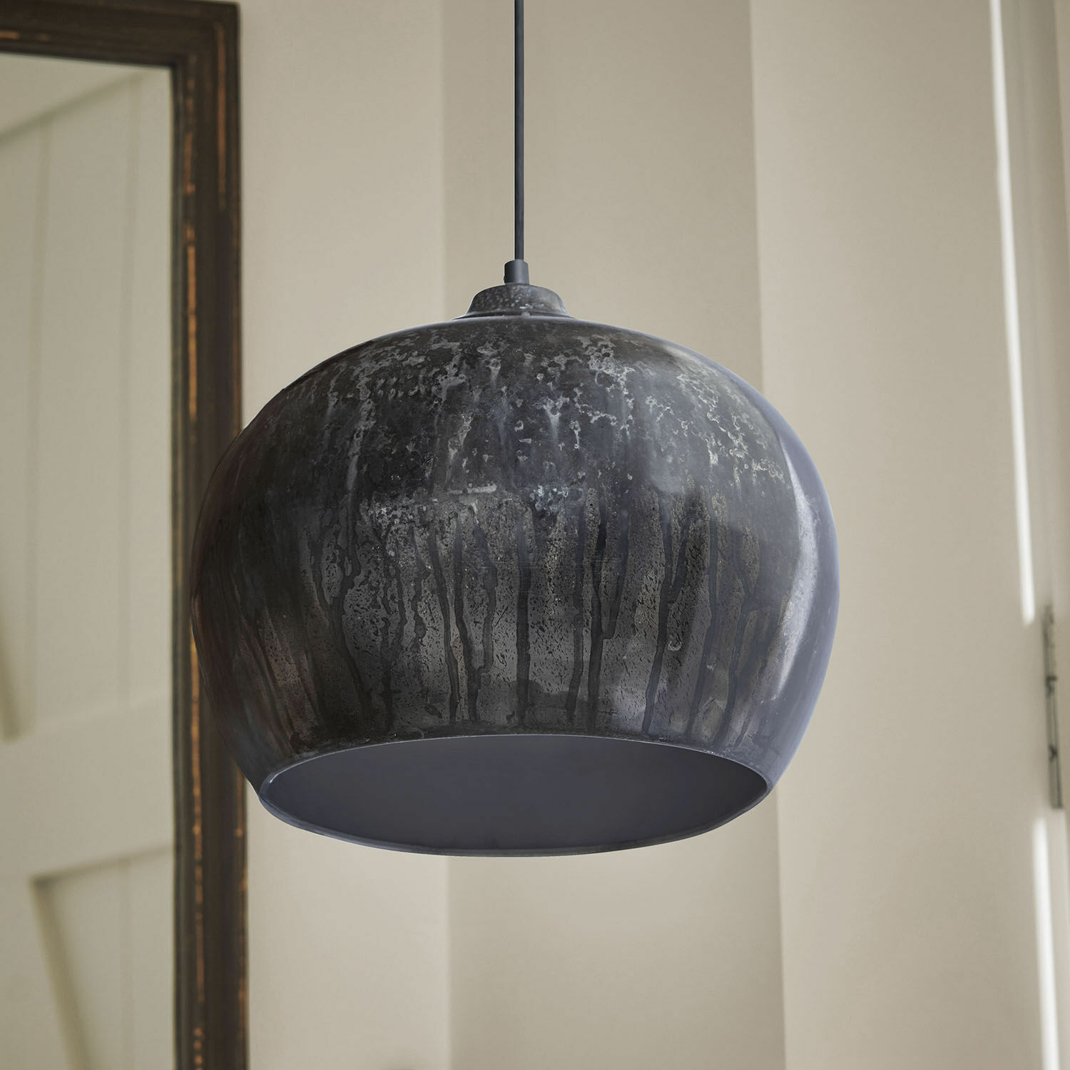 Lampa wisząca Saltburn