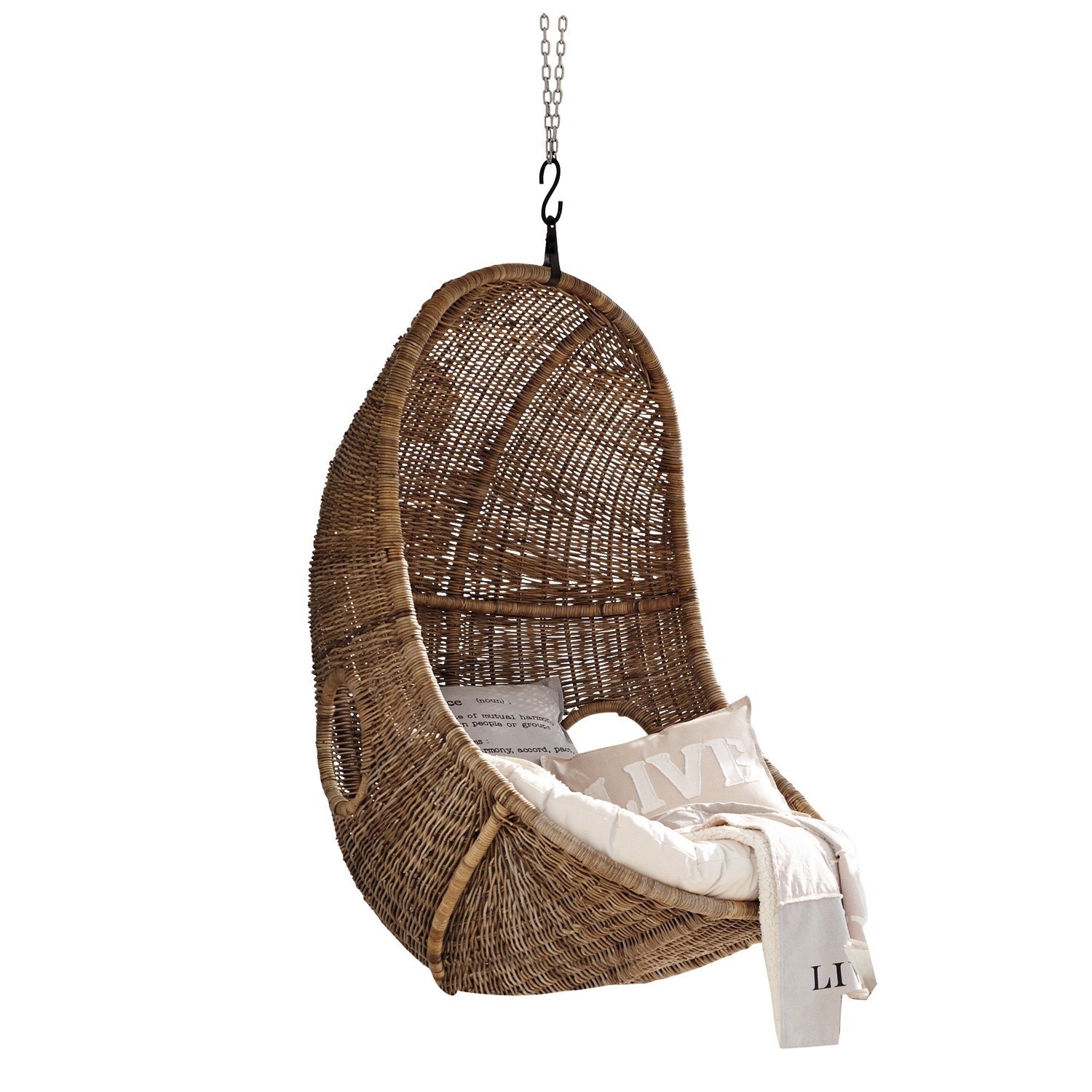Hängesessel aus natürlichem Rattan mit Kissen und Metallkette zum Aufhängen im Innen- oder Außenbereich