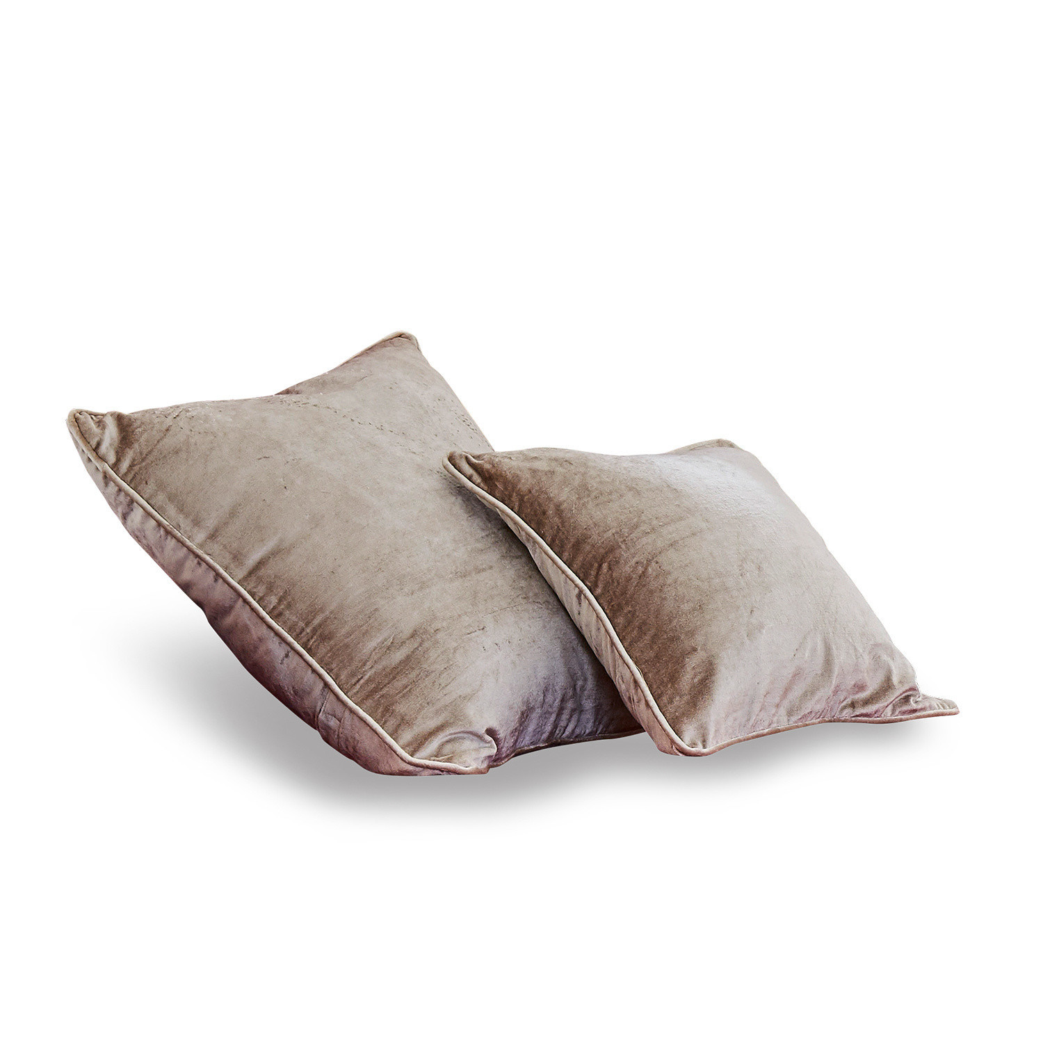 Set aus zwei beigen Dekokissen aus weichem Samt für das Wohnzimmer