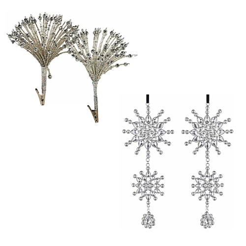 Set aus silbernen Weihnachtsdekorationen mit Kristallen für Wohn- und Tannenschmuck