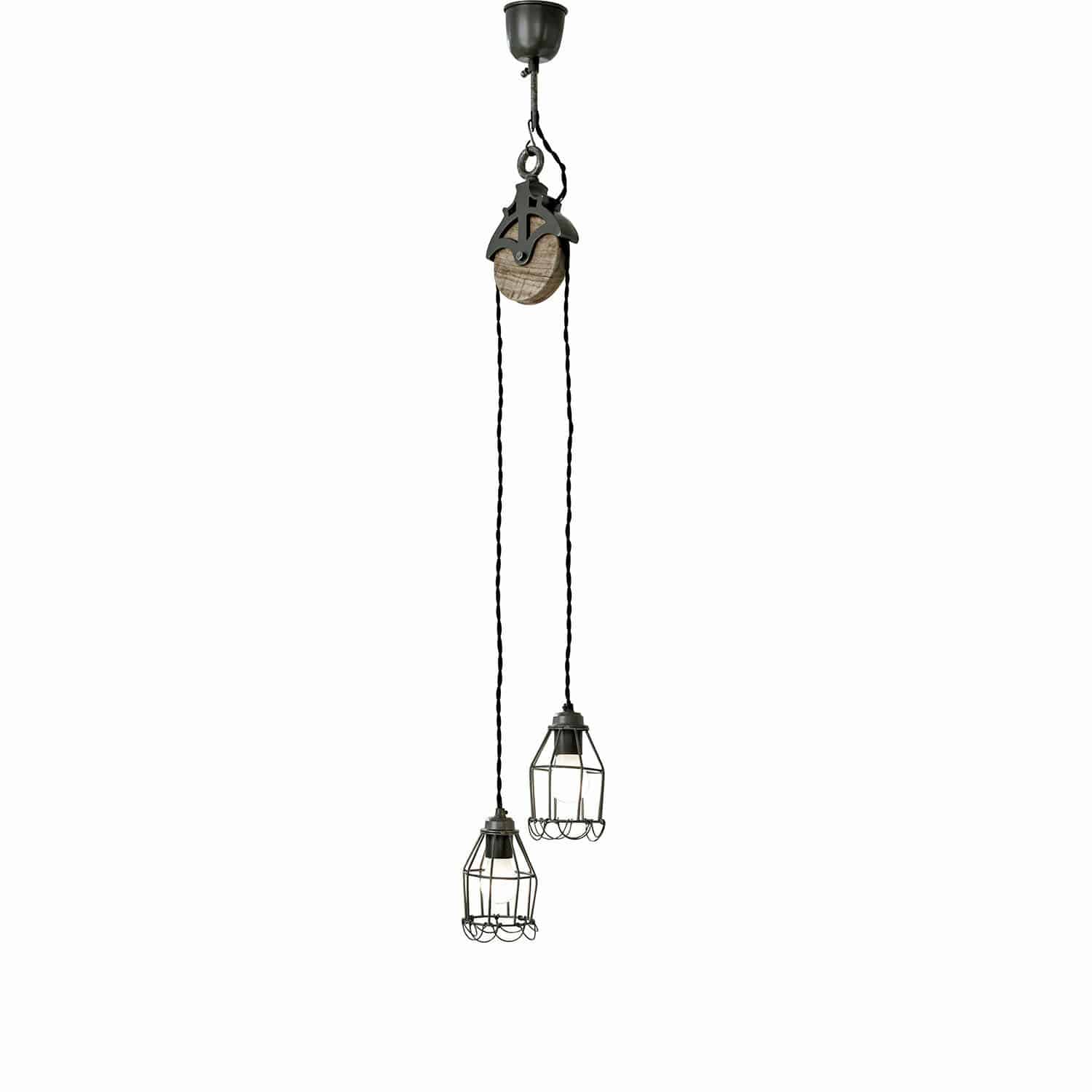 Hängelampe Trevici Doppelte Hängelampe mit schwarzem Metallkäfig und Holzelement im Industrie-Design für Innenräume