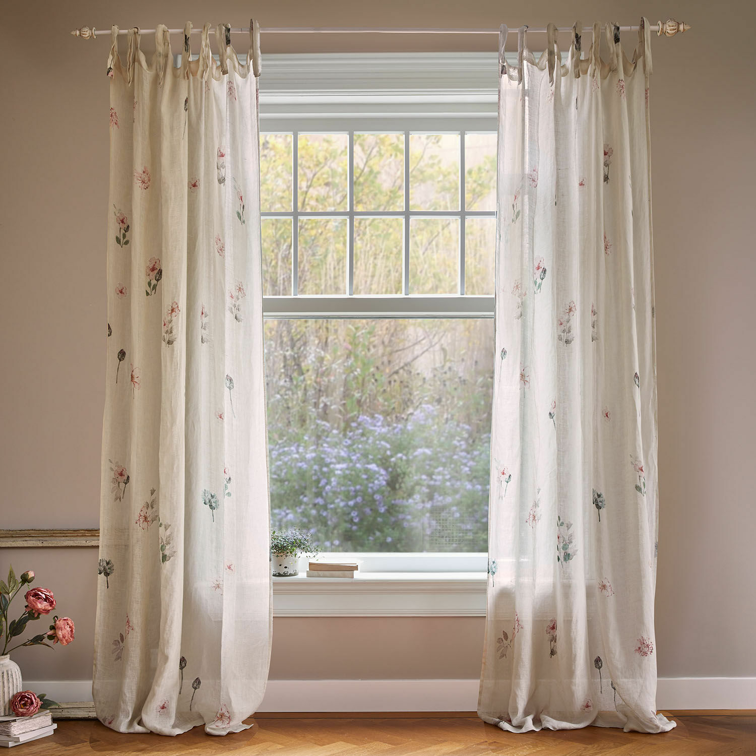 Gardine Normelie Transparente Leinenvorhänge in Creme mit zartem Blumenmuster für stilvolle Fensterdekoration