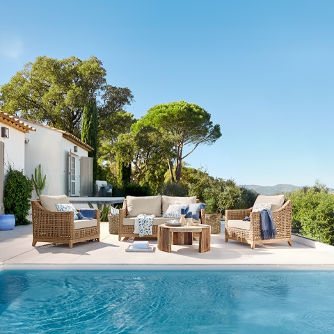 Lounge am Pool