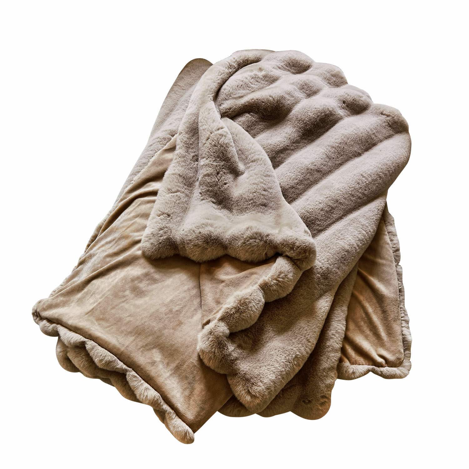 Plaid Caelira Weiche beige Kuscheldecke aus Fellimitat, ideal für gemütliche Wohnräume und Dekoration