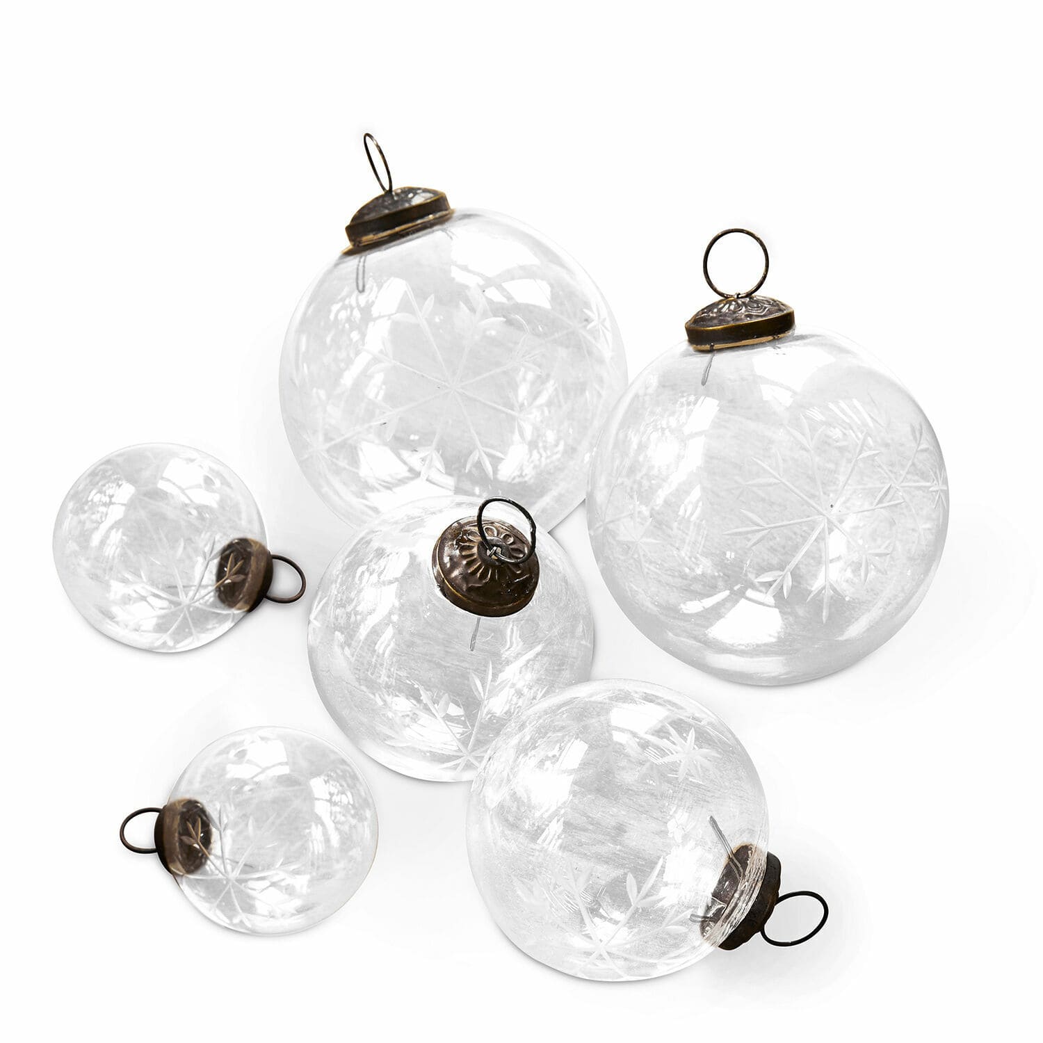 Weihnachtsschmuck 6er Set Coro Set aus transparenten Glas-Weihnachtskugeln mit Metallösen und Sternmuster für Dekoration