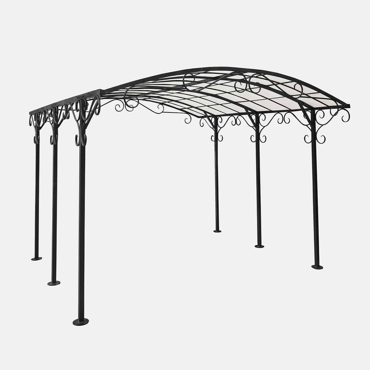 Schwarze Metall-Gartenlaube mit dekorativen Schnörkeln und gewölbtem Dach für Terrasse