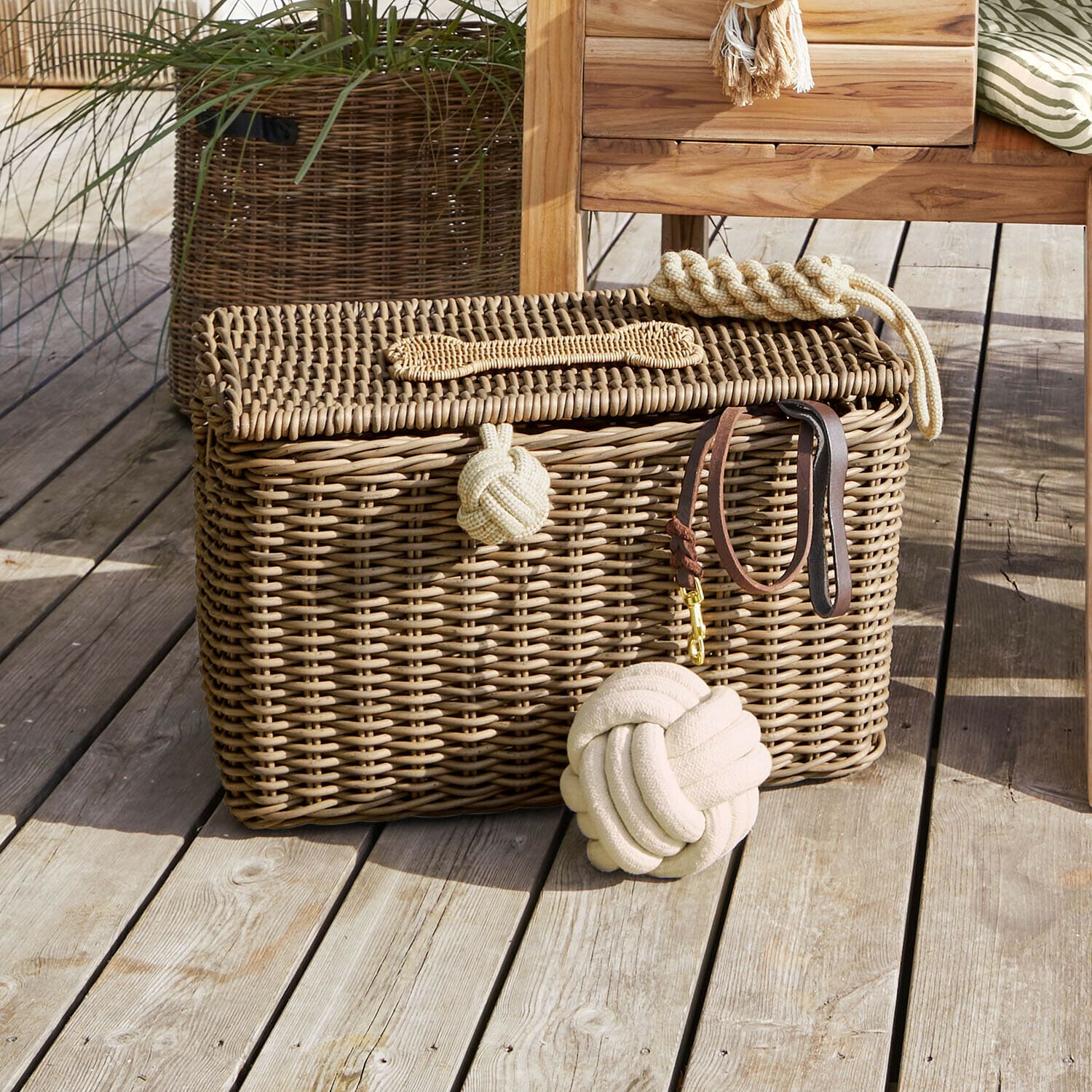 In- & Outdoor-Truhe Neravella