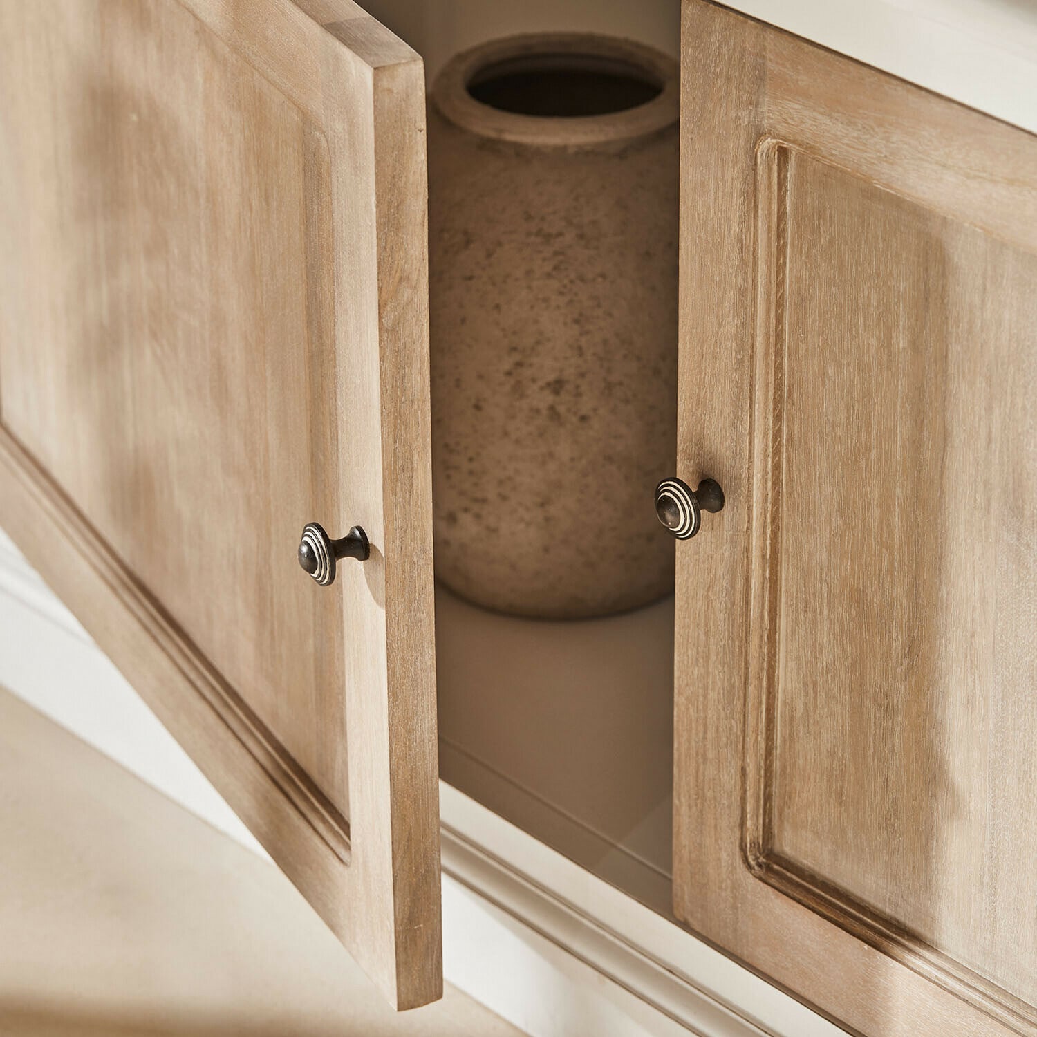 Schrank Springford